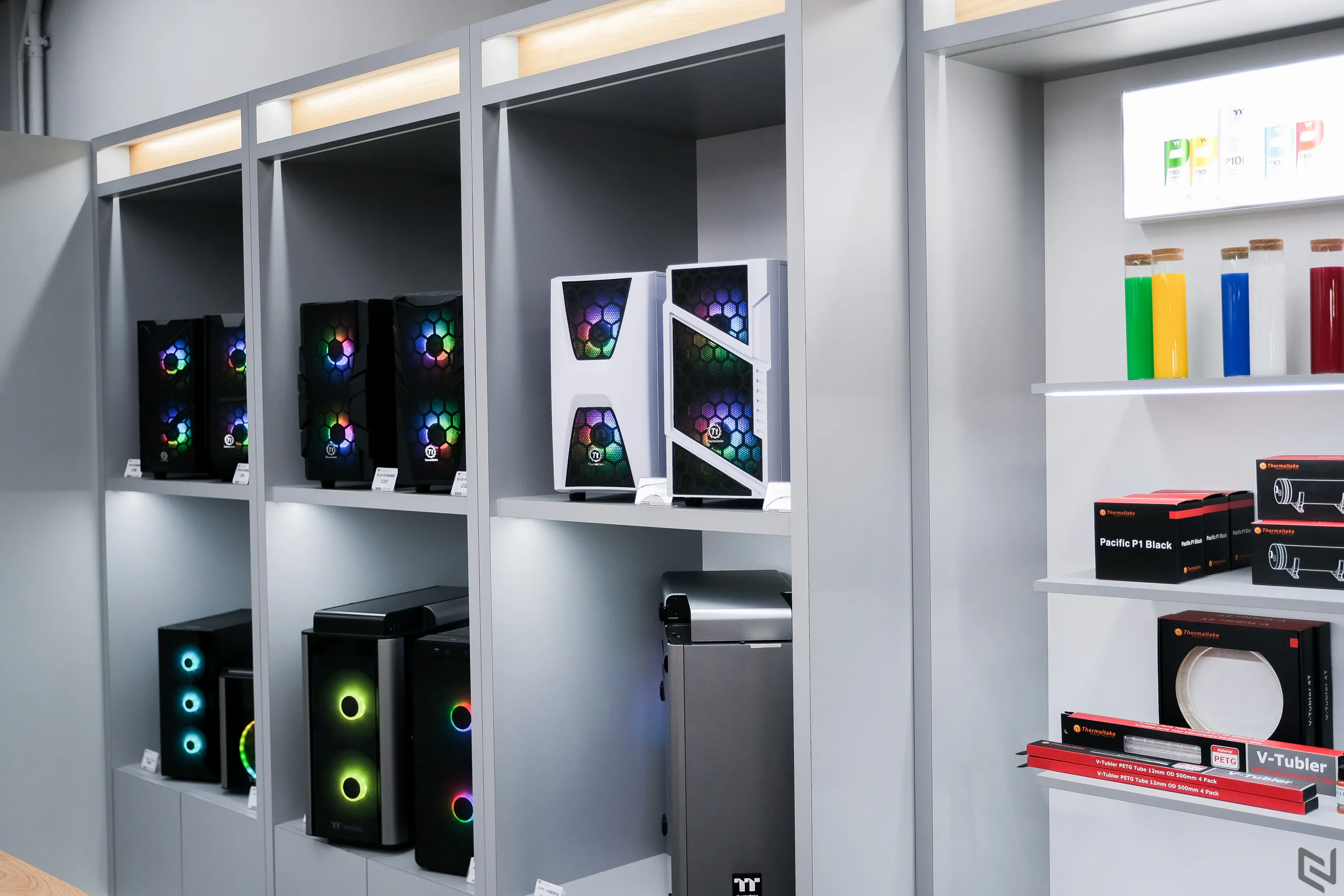 Một vòng Flagship Store của Thermaltake tại Đài Loan