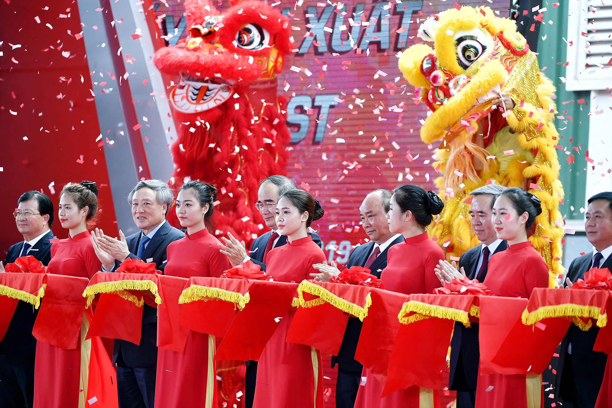 Khánh thành nhà máy sản xuất vinfast
