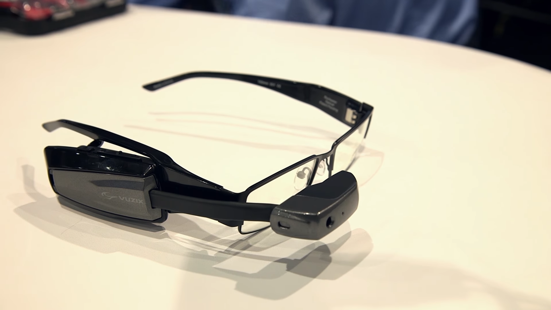 Apple đã chấm dứt dự án kính AR Glasses