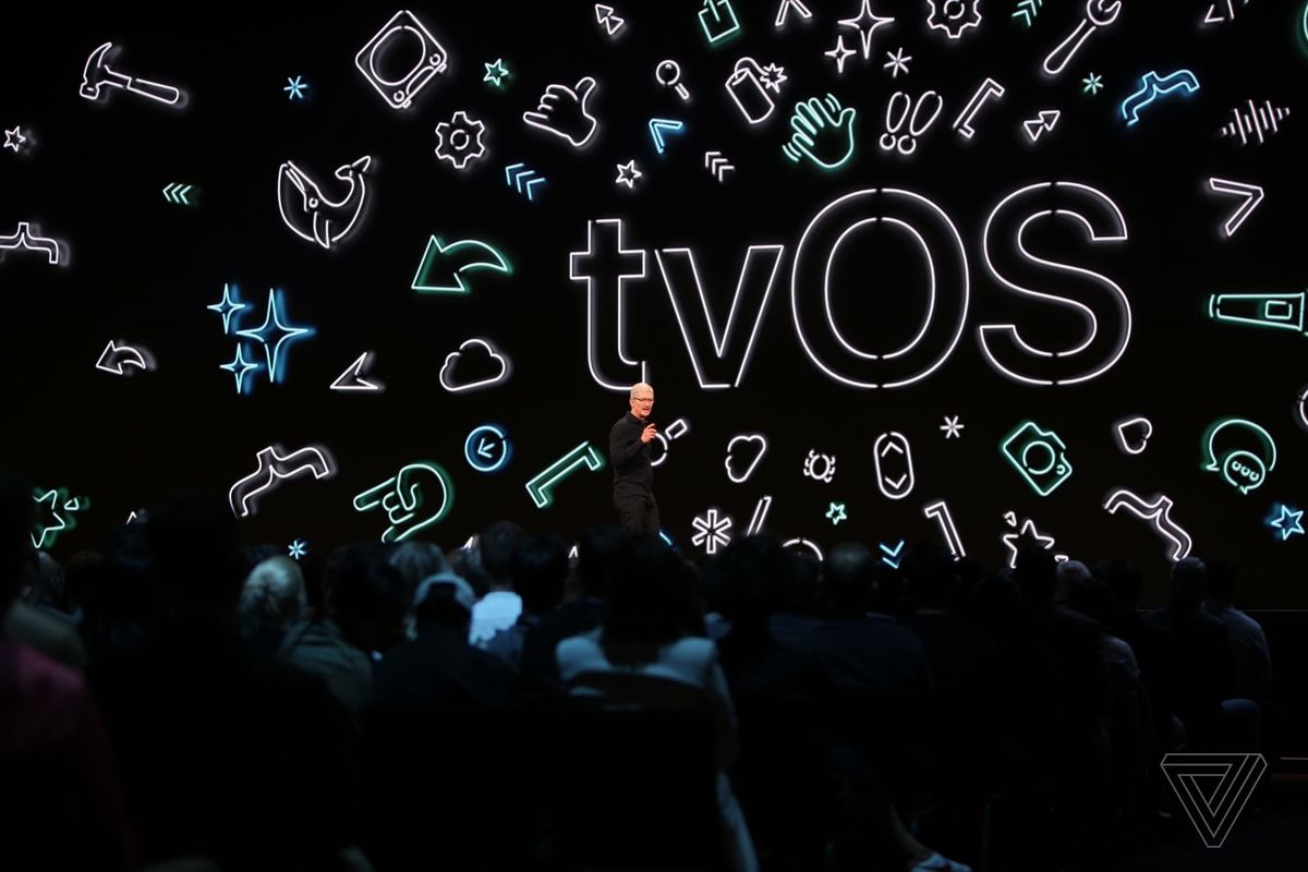 Apple cập nhật tvOS với home screen mới, hỗ trợ đa người dùng và tay cầm chơi game