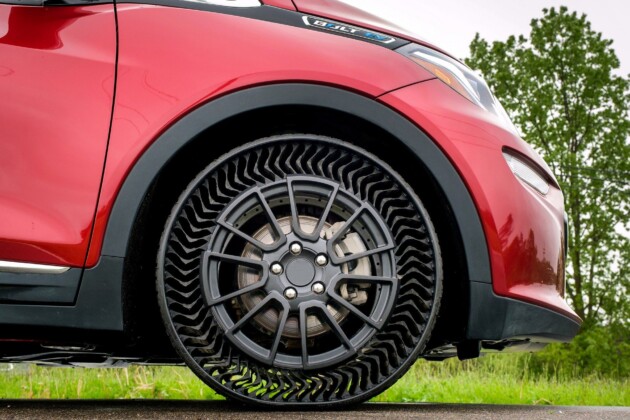 GM và Michelin cùng phát triển lốp không xăm thế hệ mới