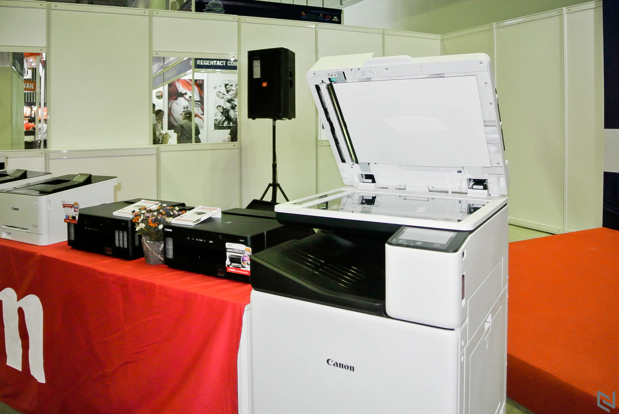 Canon ra mắt loạt máy in phun đa năng WG7700 Series và máy in phun mực bơm liên tục PIXMA G series mới tại Việt Nam