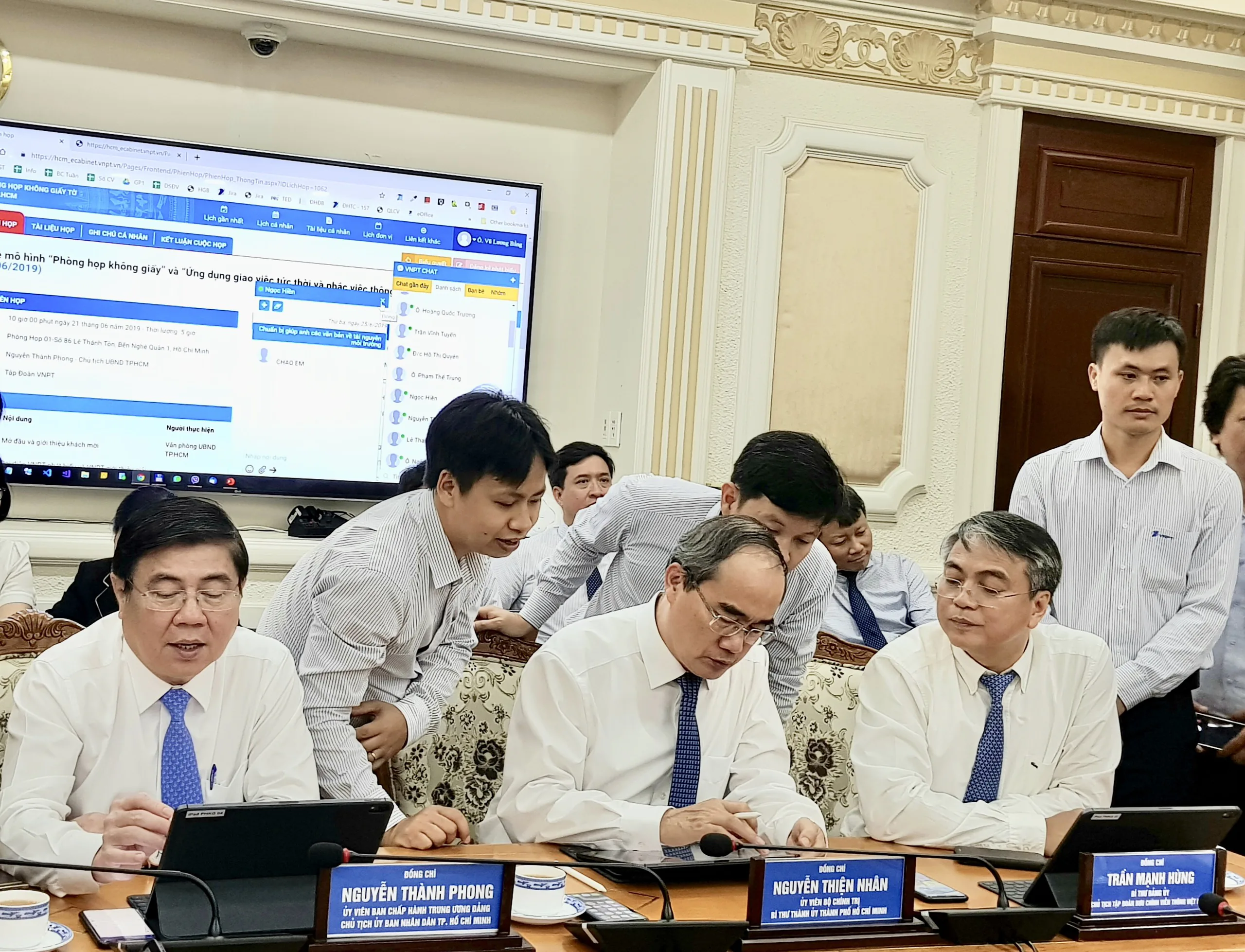 TP Hồ Chí Minh triển khai mô hình “Phòng họp không giấy” và "Giao việc tức thời - nhắc việc thông minh"  