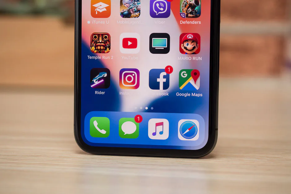 iPhone 2020