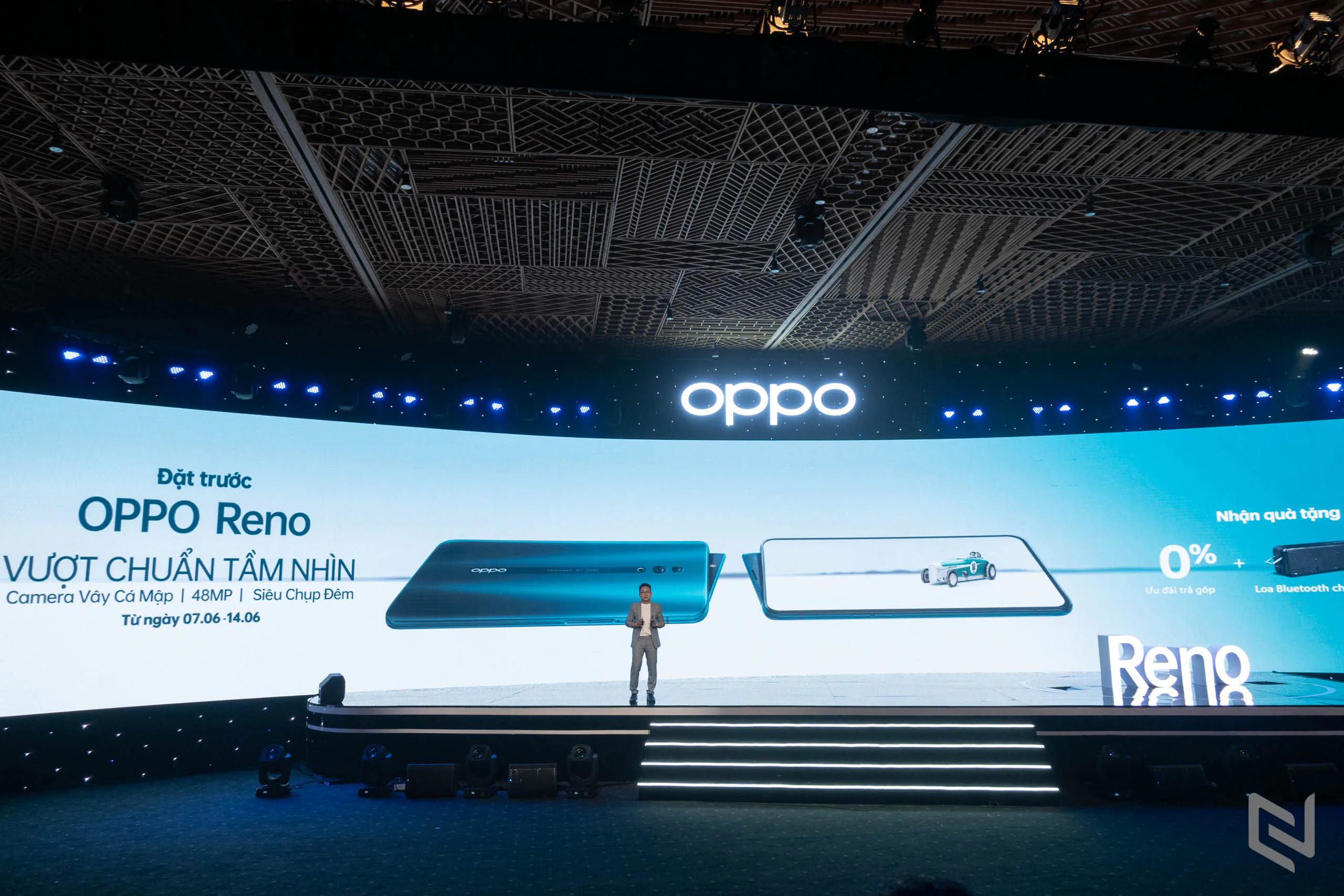 OPPO Reno