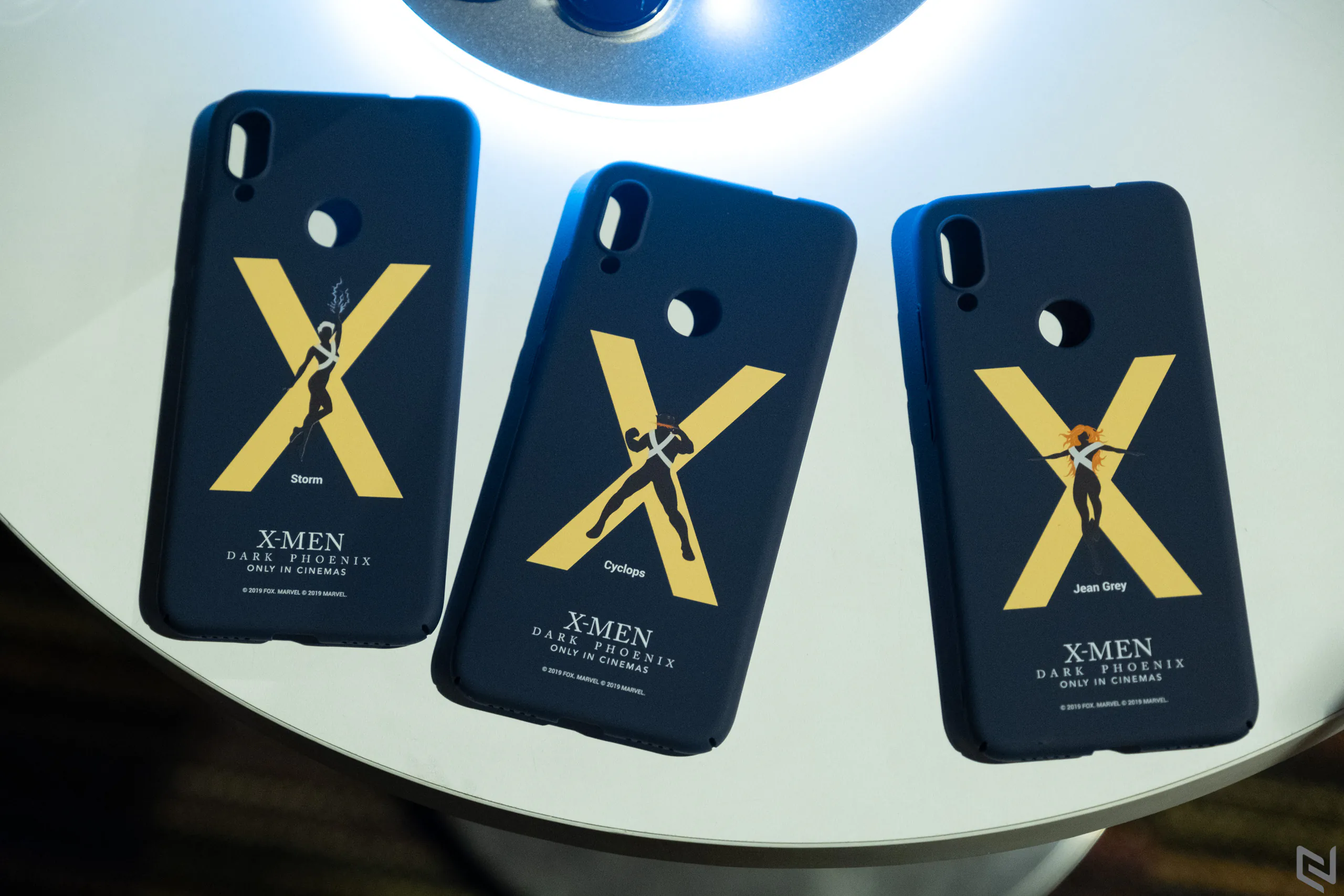 Xiaomi hợp tác 20th Century Fox ra mắt bộ phụ kiện Redmi Note 7 phiên bản Dị nhân: Phượng hoàng bóng tối