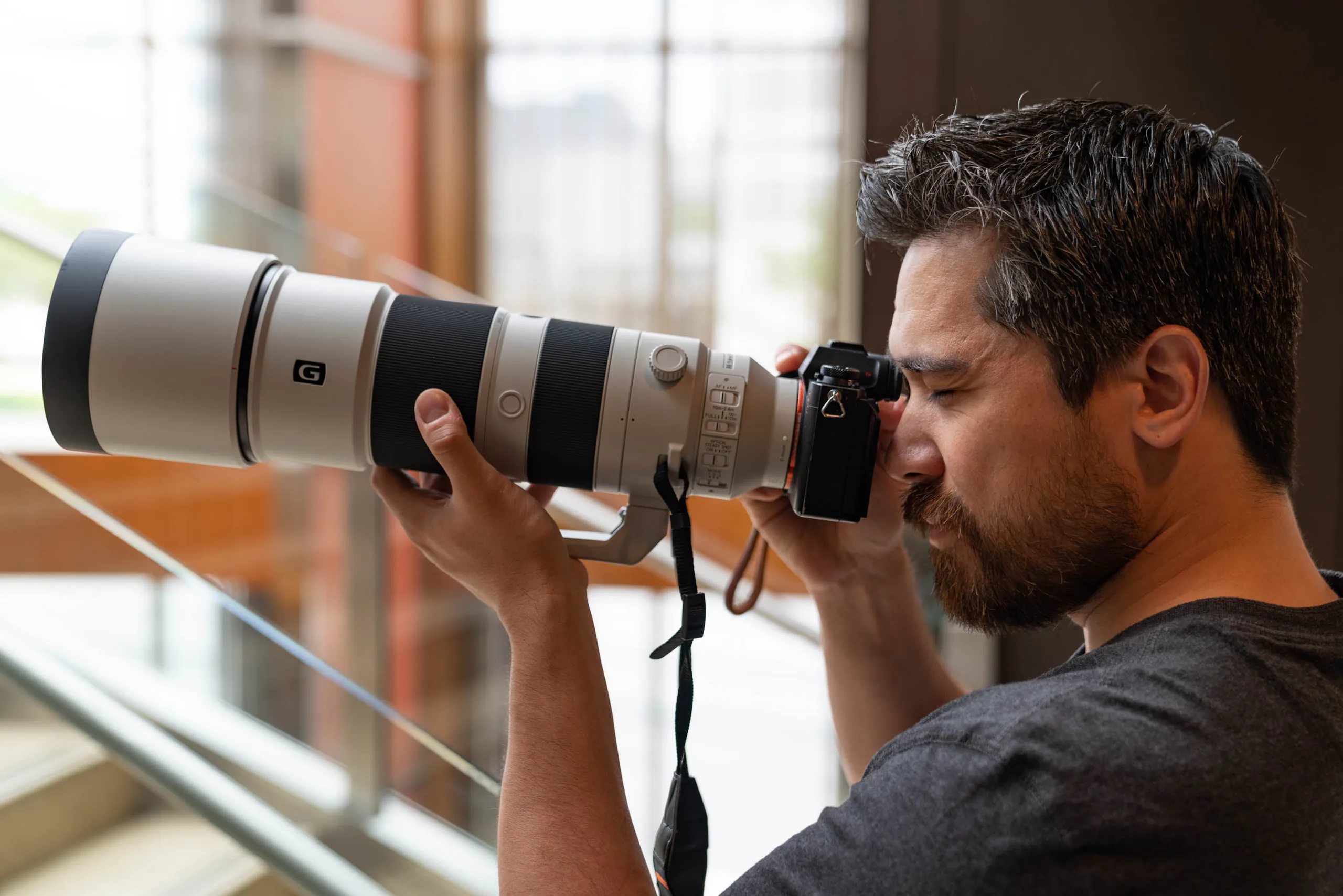 Sony FE 600mm F4 GM OSS va FE 200-600mm F5.6-6.3 G OSS