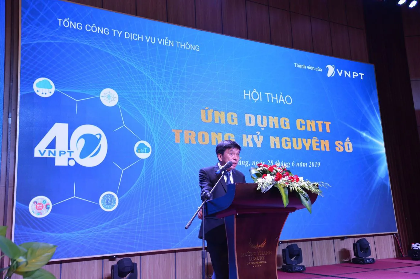 VNPT giới thiệu giải pháp công nghệ thông tin trong kỷ nguyên số cho khách hàng các tỉnh miền trung