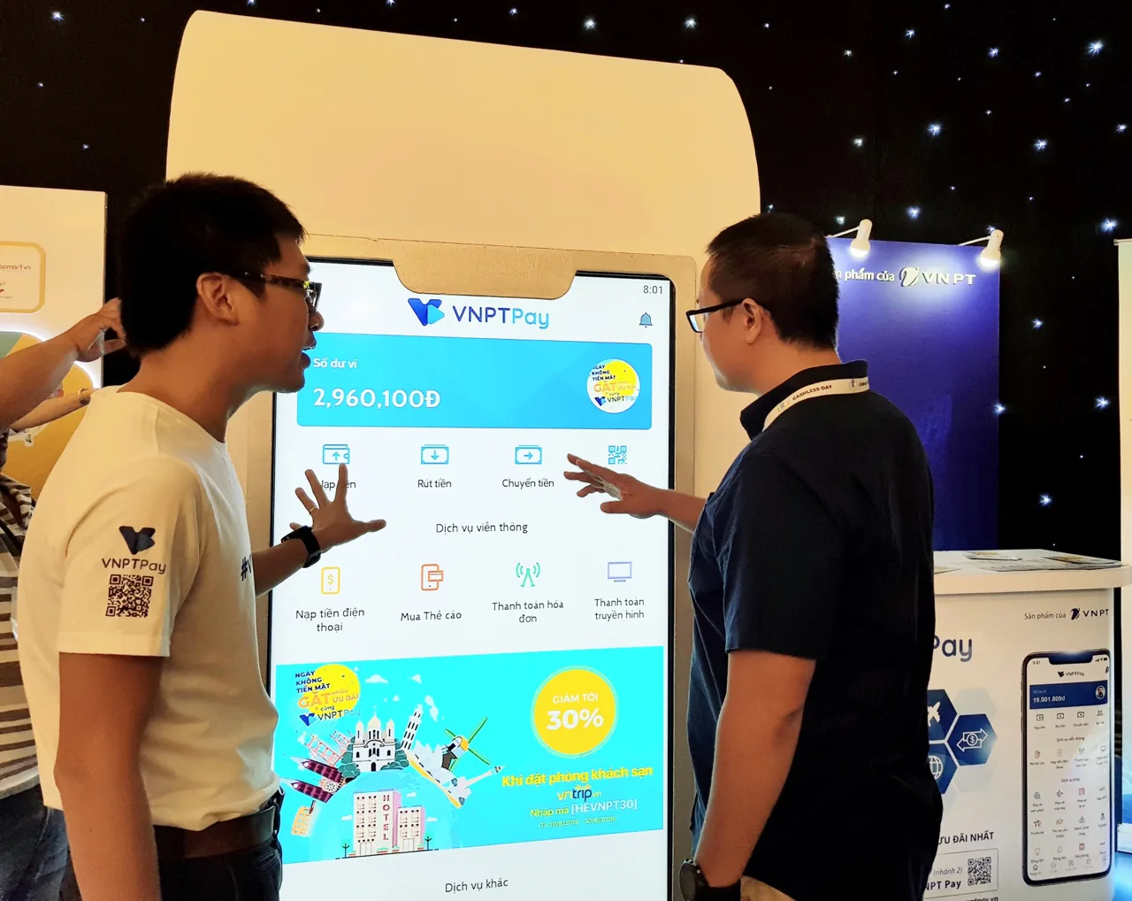 Dễ dàng khi thanh toán “không tiền mặt” với VNPT Pay
