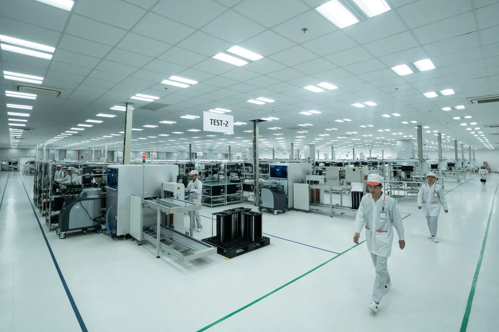 Vingroup khởi công nhà máy sản xuất điện thoại thông minh công suất 125 triệu máy/năm