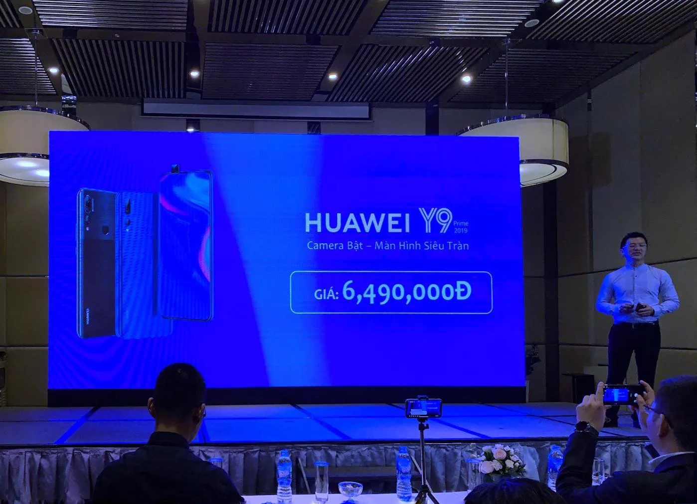 Huawei chính thức ra mắt Y9 Prime 2019 tại Việt Nam, giá 6,490,000 VND