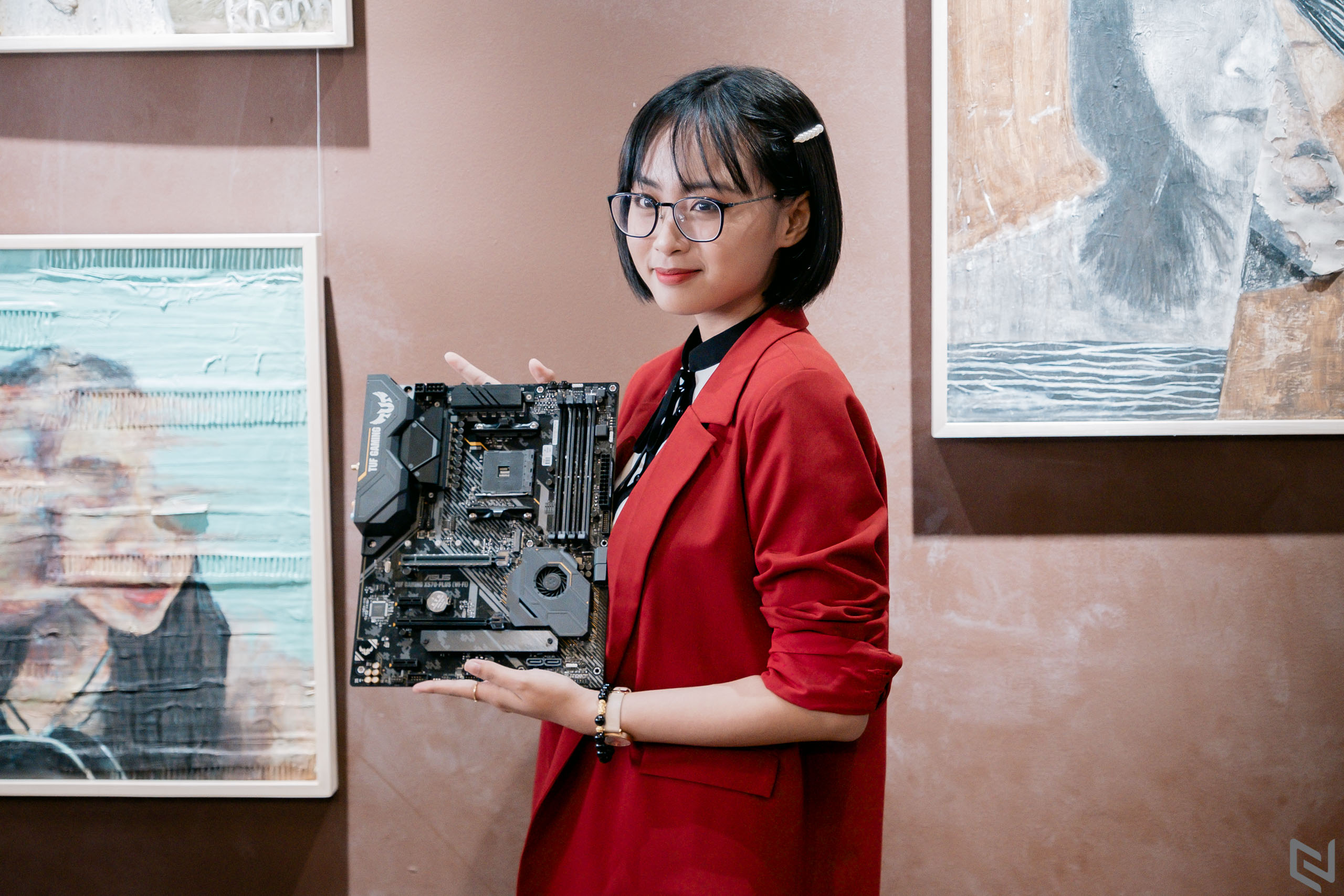 Asus chính thức mang về Việt Nam loạt bo mạch chủ AMD X570 Series