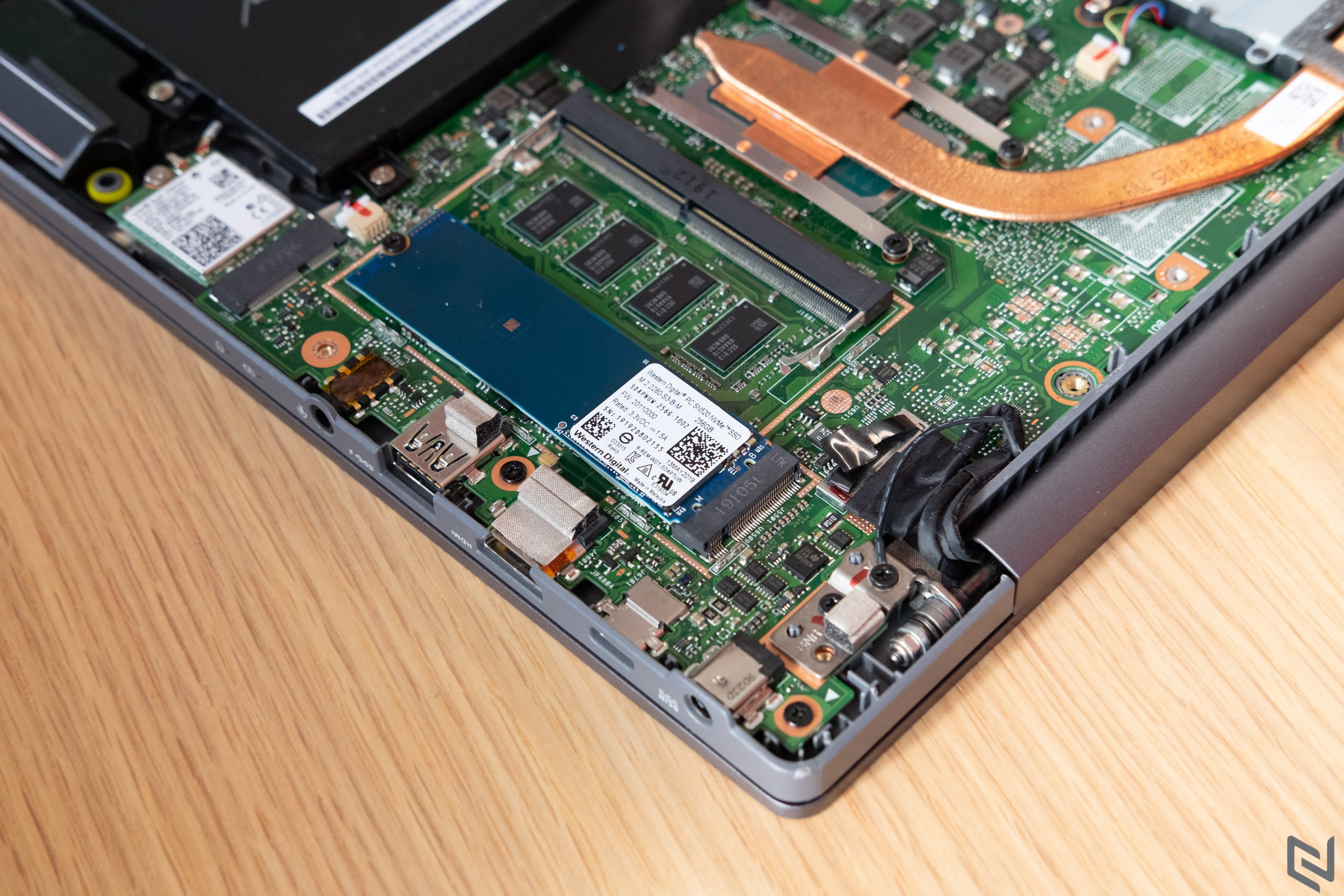 Đánh giá laptop ASUS ExpertBook P5440F: Độ bền đạt chuẩn quân đội nhưng vẫn gọn nhẹ và bảo mật dữ liệu cực cao