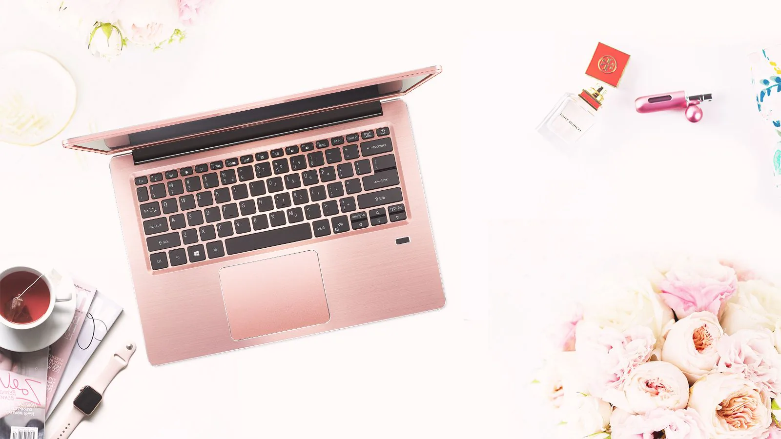 Tuyển tập laptop hiệu năng cao, giá tốt làm hành trang cho học sinh, sinh viên chào năm học mới