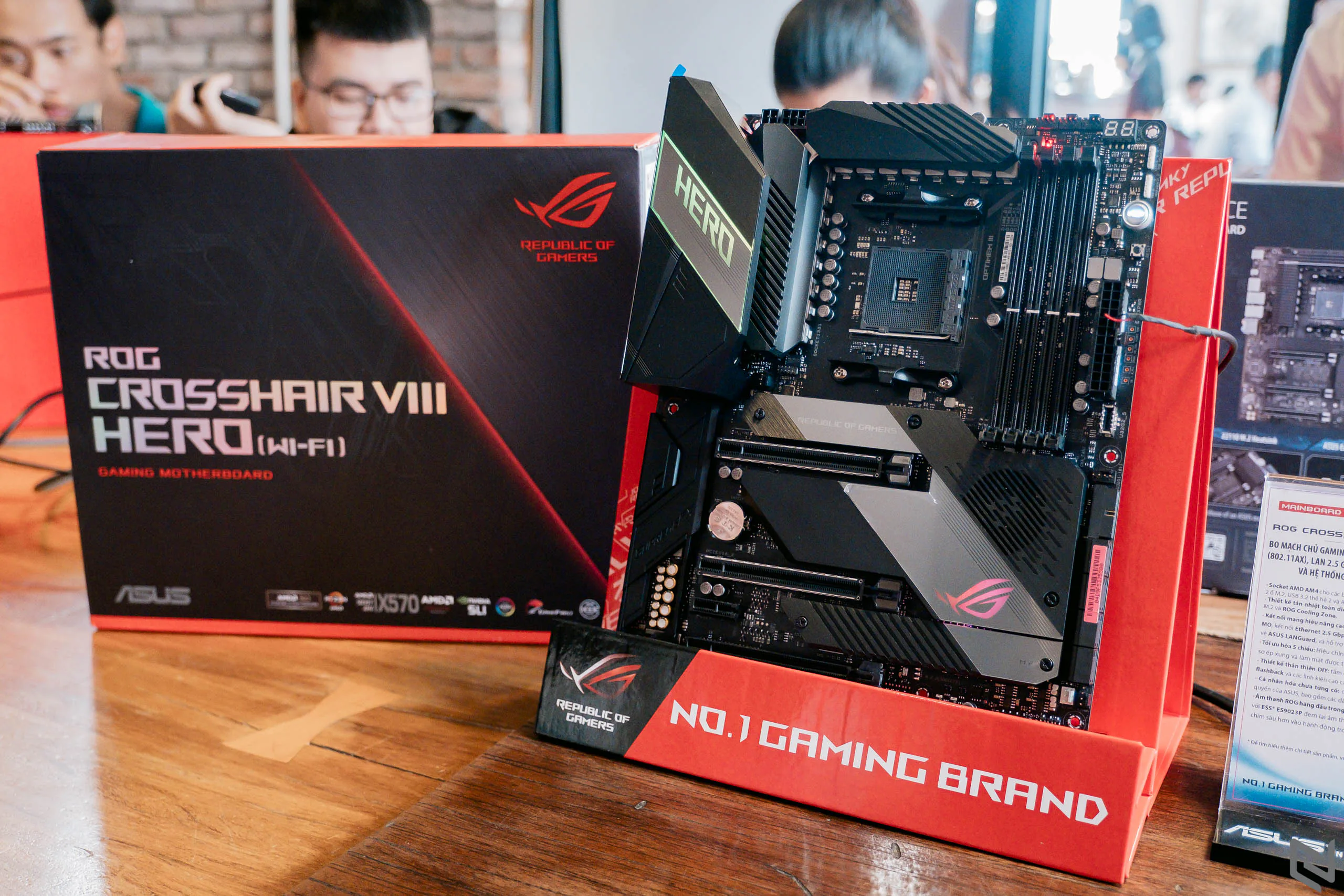 Asus chính thức mang về Việt Nam loạt bo mạch chủ AMD X570 Series