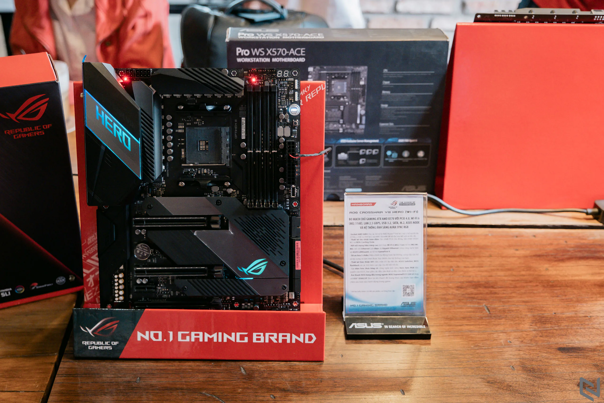 Asus chính thức mang về Việt Nam loạt bo mạch chủ AMD X570 Series