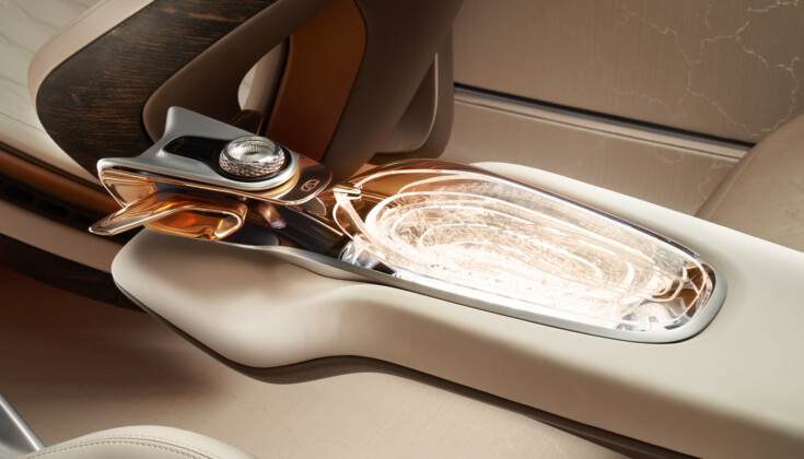 Bentley ra mắt concept xe điện EXP 100 GT kỷ niệm 100 năm với AI đa chức năng