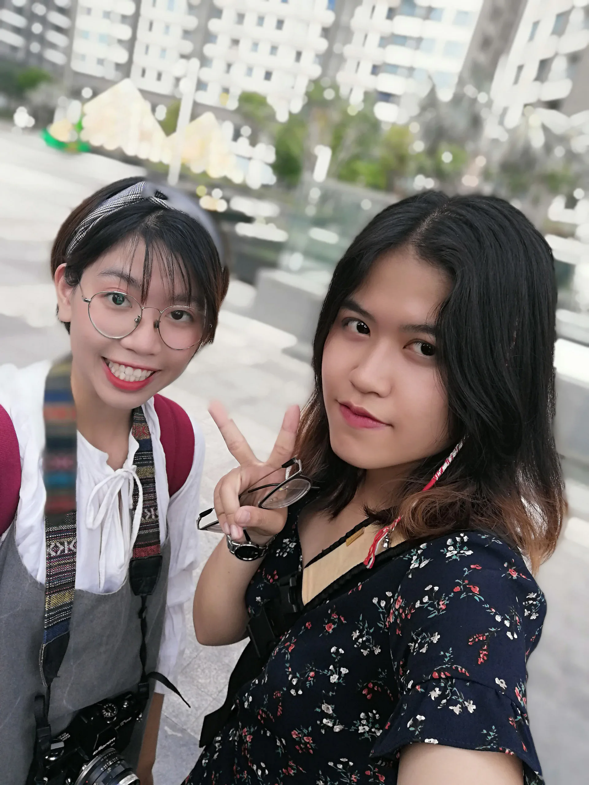 Honor 20 Lite cùng bộ ba camera của máy sẽ là trợ thủ đắc lực trong những chuyến dã ngoại cùng bạn bè