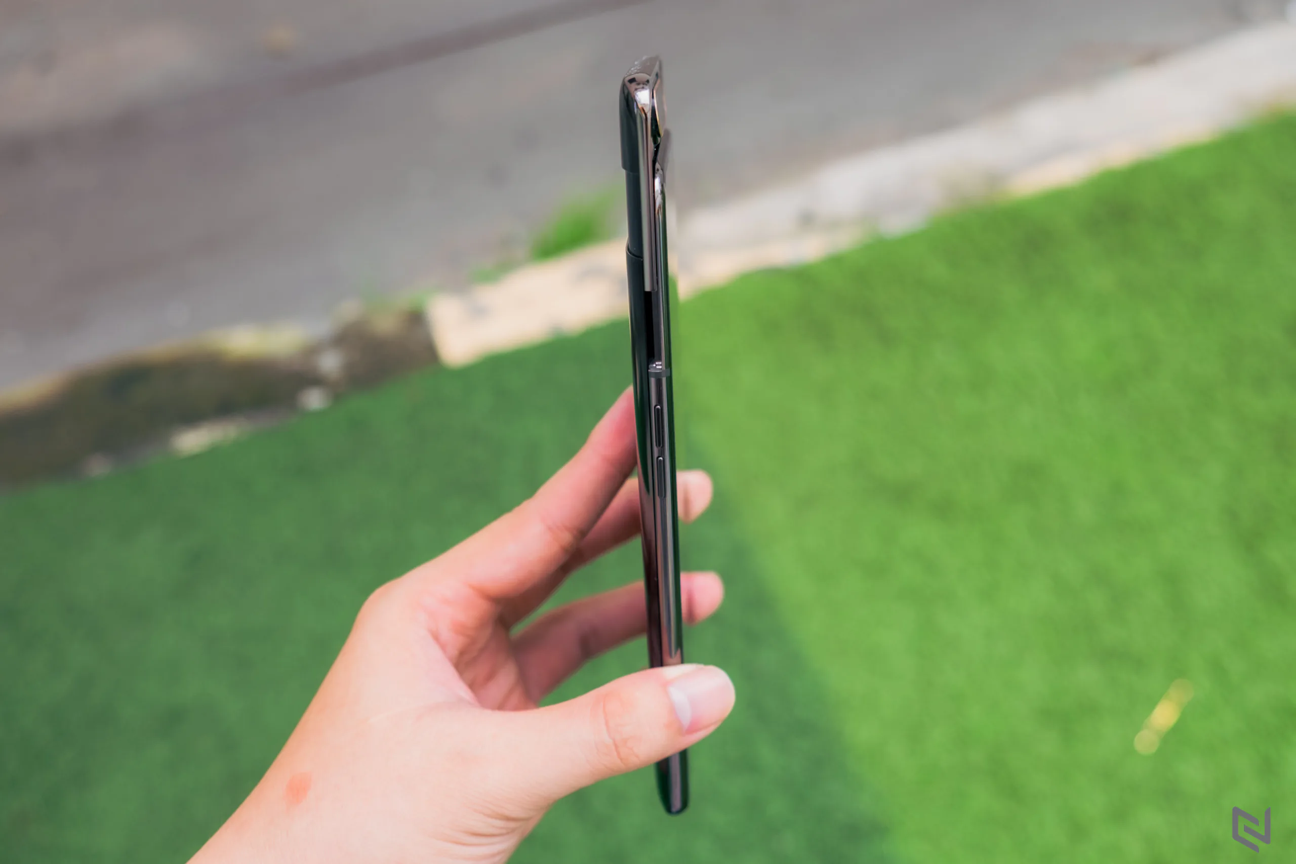 Đánh giá Samsung Galaxy A80: Thiết kế và công nghệ camera độc đáo, hiệu năng tốt, giá hơi cao