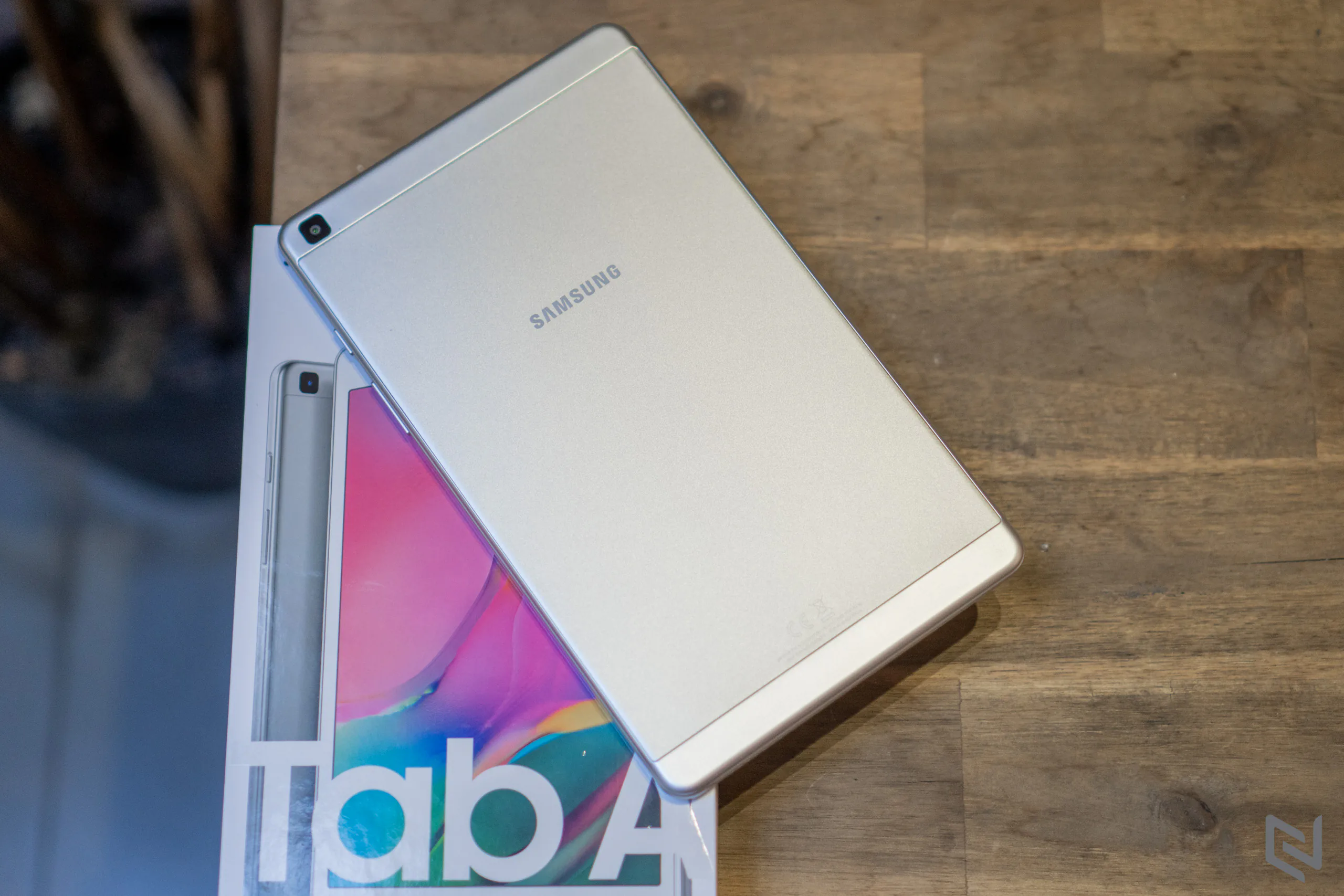 Trên tay điện thoại bảng Samsung Galaxy Tab A 8.0 (2019): màn hình lớn, pin lâu, nghe gọi điện thoại theo cách riêng của bạn