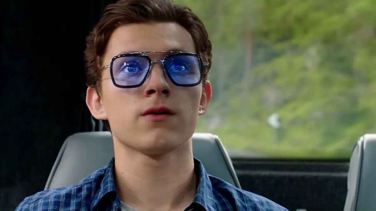 After credit của Spider-Man: Far From Home tiết lộ điều gì mà cộng đồng fan điện ảnh dậy sóng như vậy?