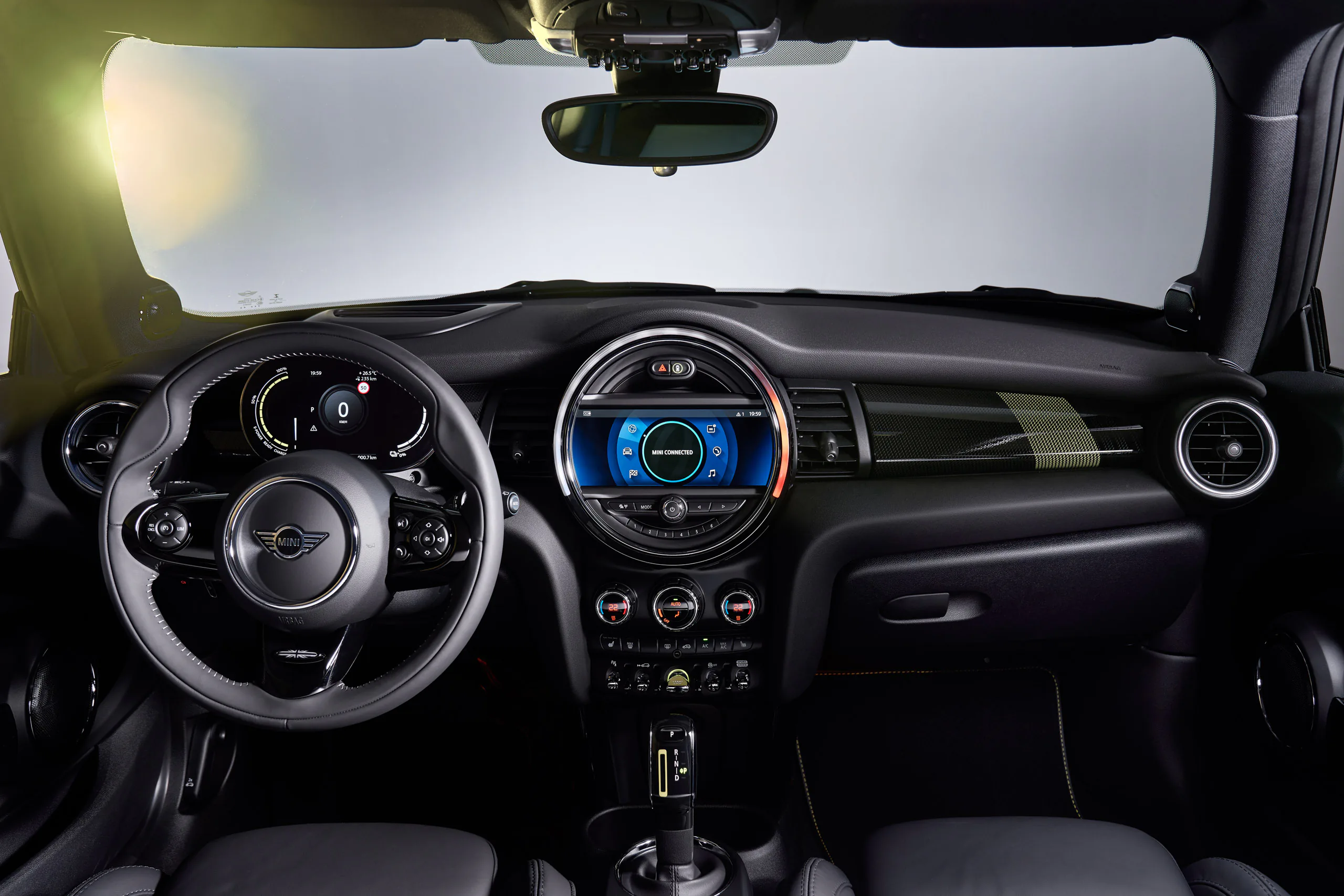 MINI ra mắt xe điện Cooper SE động cơ 184 mã lực, tốc độ tối đa 150km/h, đi được tối đa 270 km sau một lần sạc đầy