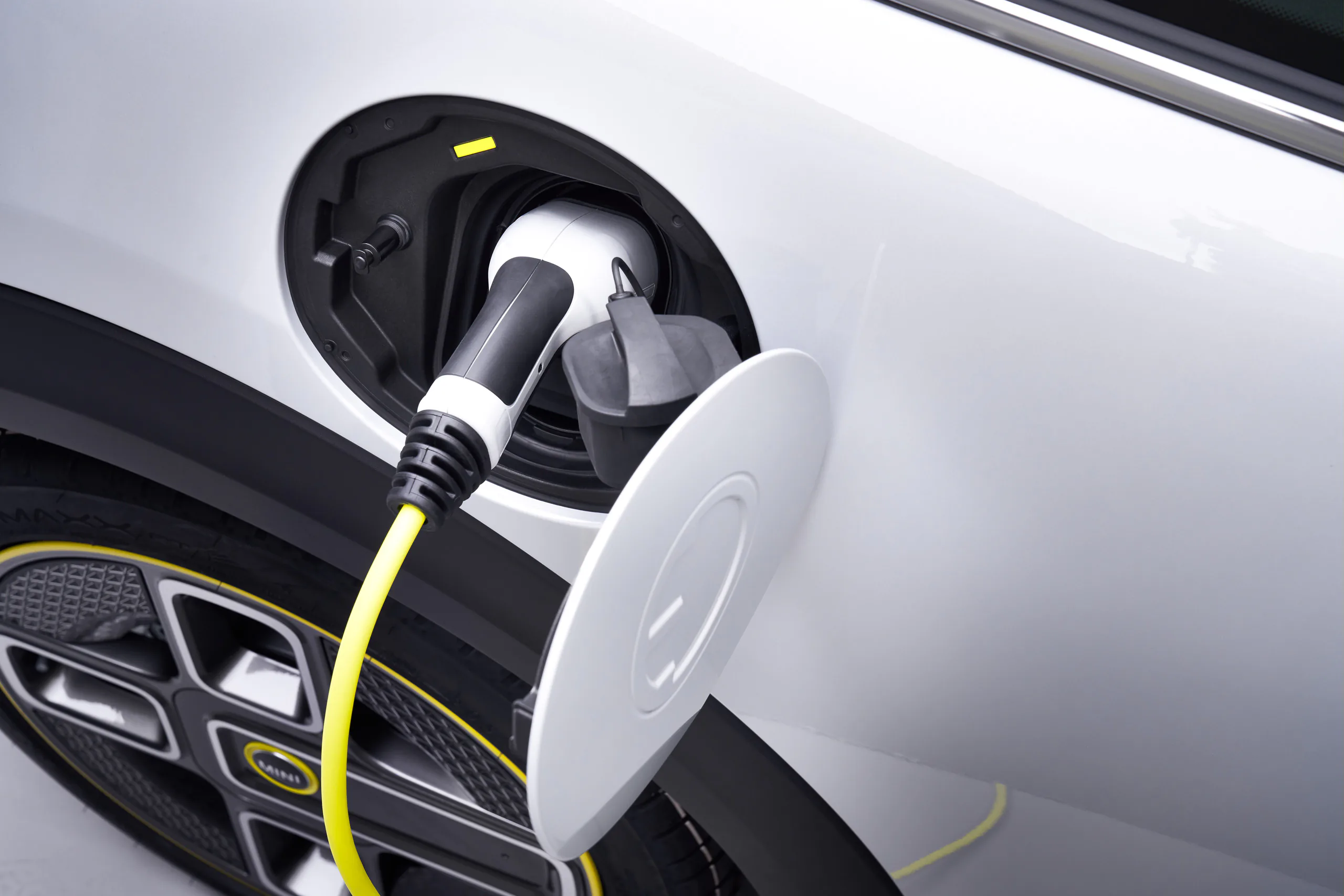 MINI ra mắt xe điện Cooper SE động cơ 184 mã lực, tốc độ tối đa 150km/h, đi được tối đa 270 km sau một lần sạc đầy