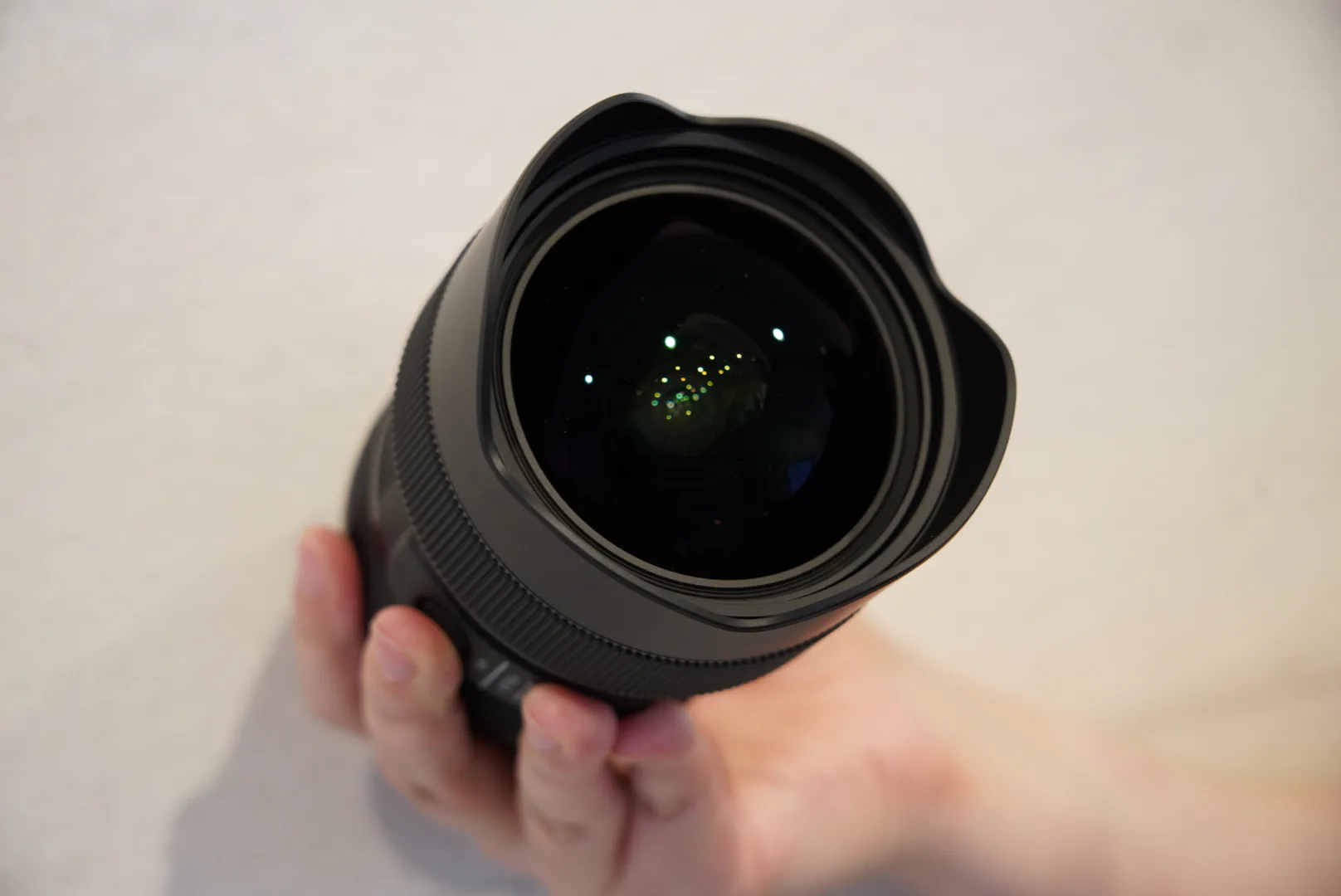 Trên tay bộ ba ống kính SIGMA 35mm F1.2, 45mm F2.8 và 14-24mm mới