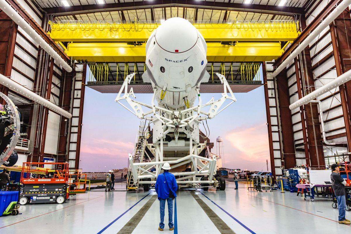 SpaceX tiết lộ nguyên nhân dẫn đến vụ nổ tàu vũ trụ của mình vào tháng 4 vừa qua