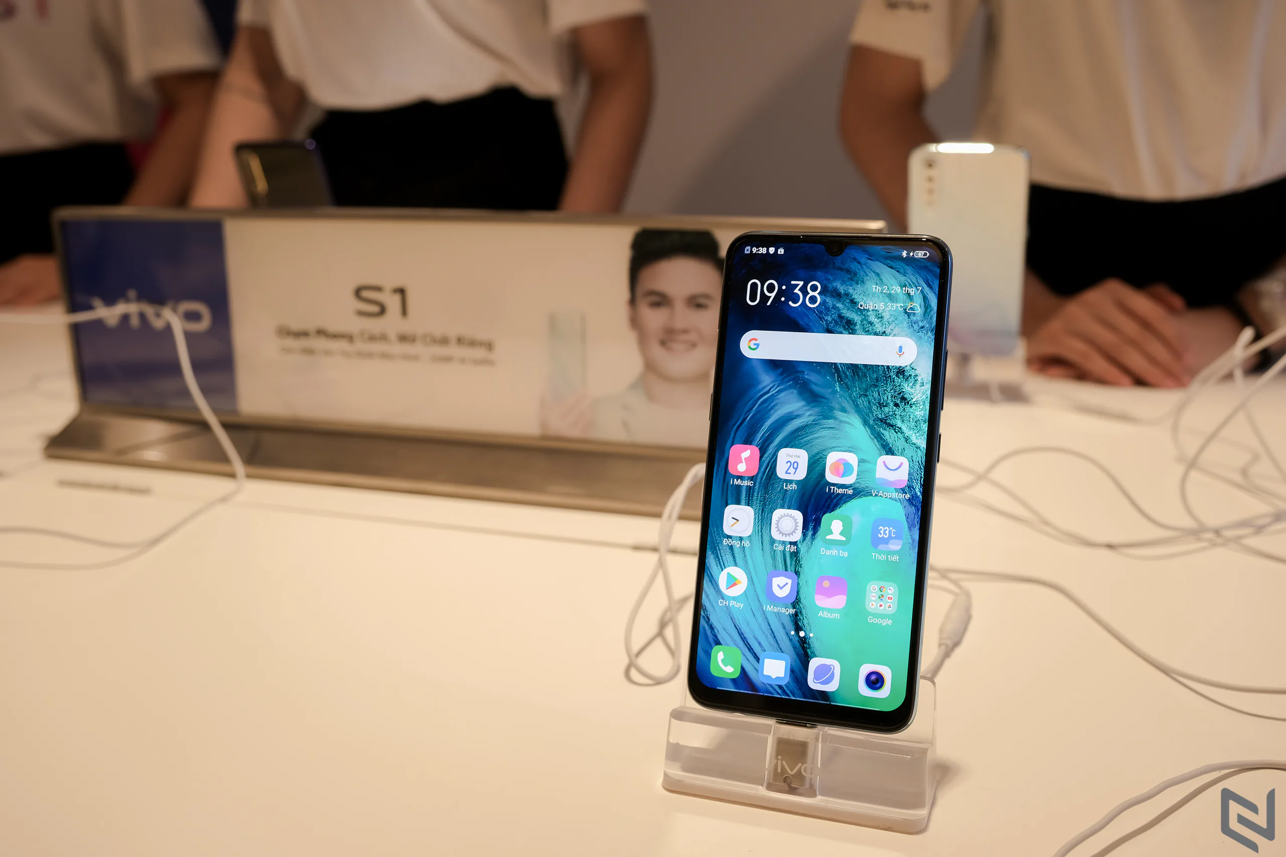 Vivo S1 chính thức ra mắt tại Việt Nam, cảm biến vân tay dưới màn hình, camera selfie AI 32MP, giá 7 triệu