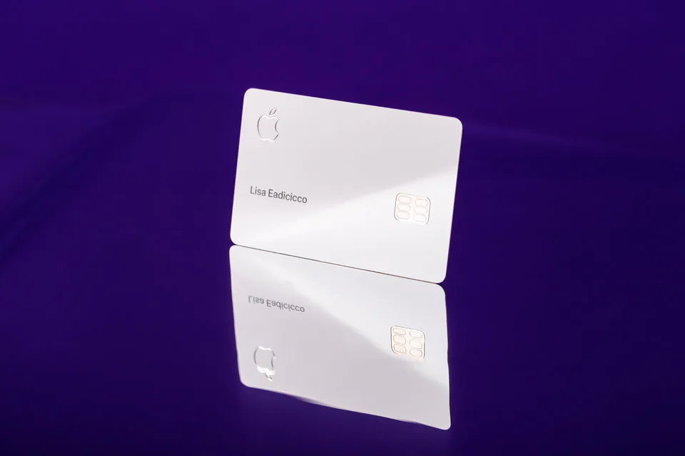 Apple Card chính là vũ khí bí mật để Apple bán được nhiều iPhone hơn