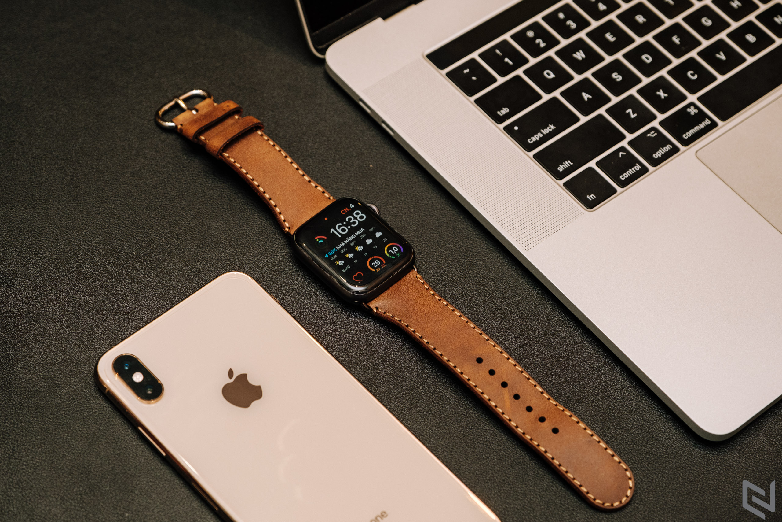Viettel chính thức hỗ trợ eSIM cho Apple Watch từ Series 3 đến Series 5