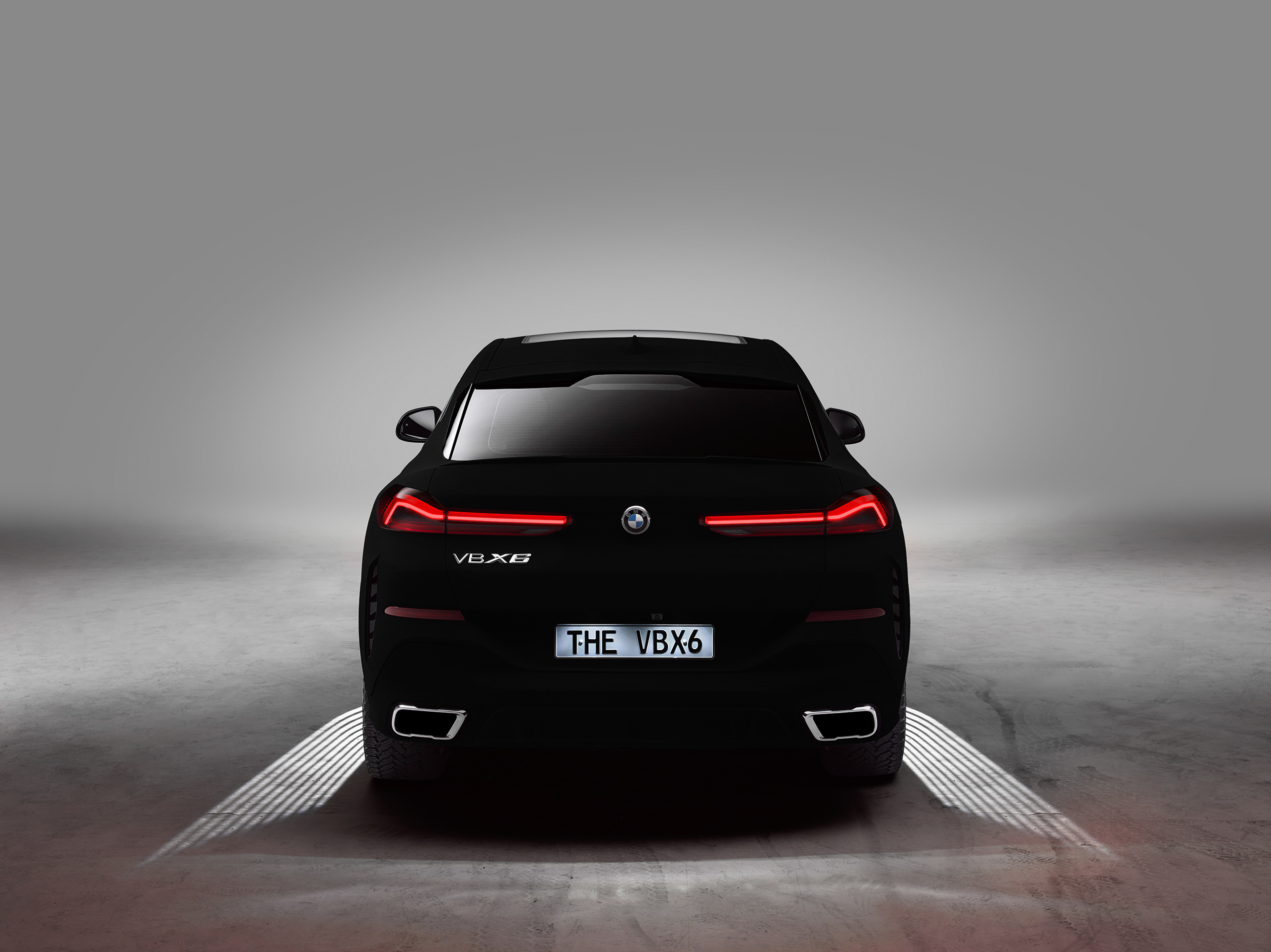 BMW trìng làng xe X6 Vantablack siêu đen, đen còn hơn cả màn đêm