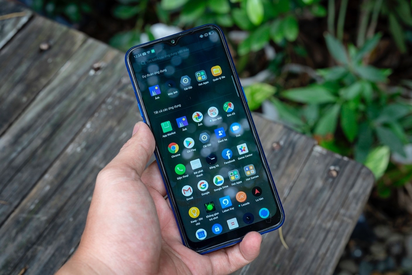 Realme C2 phiên bản nâng cấp được bán độc quyền tại hệ thống Thế Giới Di Động từ ngày 30/08/2019, giá 2,990,000 đồng
