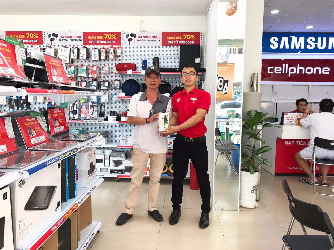 Galaxy A80 chính thức mở bán đến tay người dùng tại CellphoneS từ ngày hôm nay 1/8, giá hấp dẫn hơn