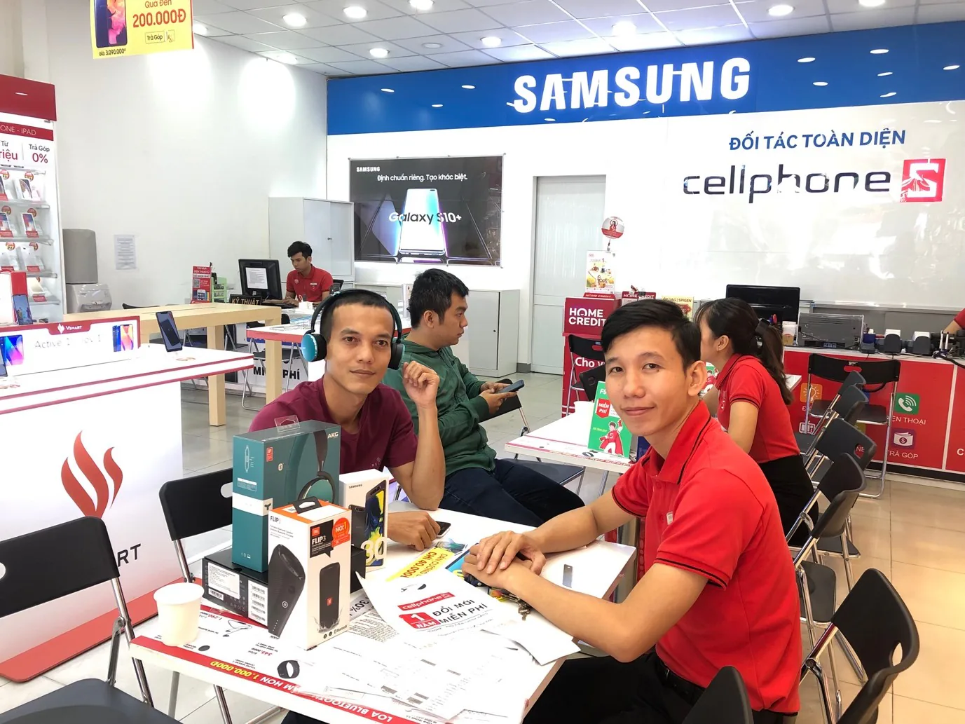 Galaxy A80 chính thức mở bán đến tay người dùng tại CellphoneS từ ngày hôm nay 1/8, giá hấp dẫn hơn