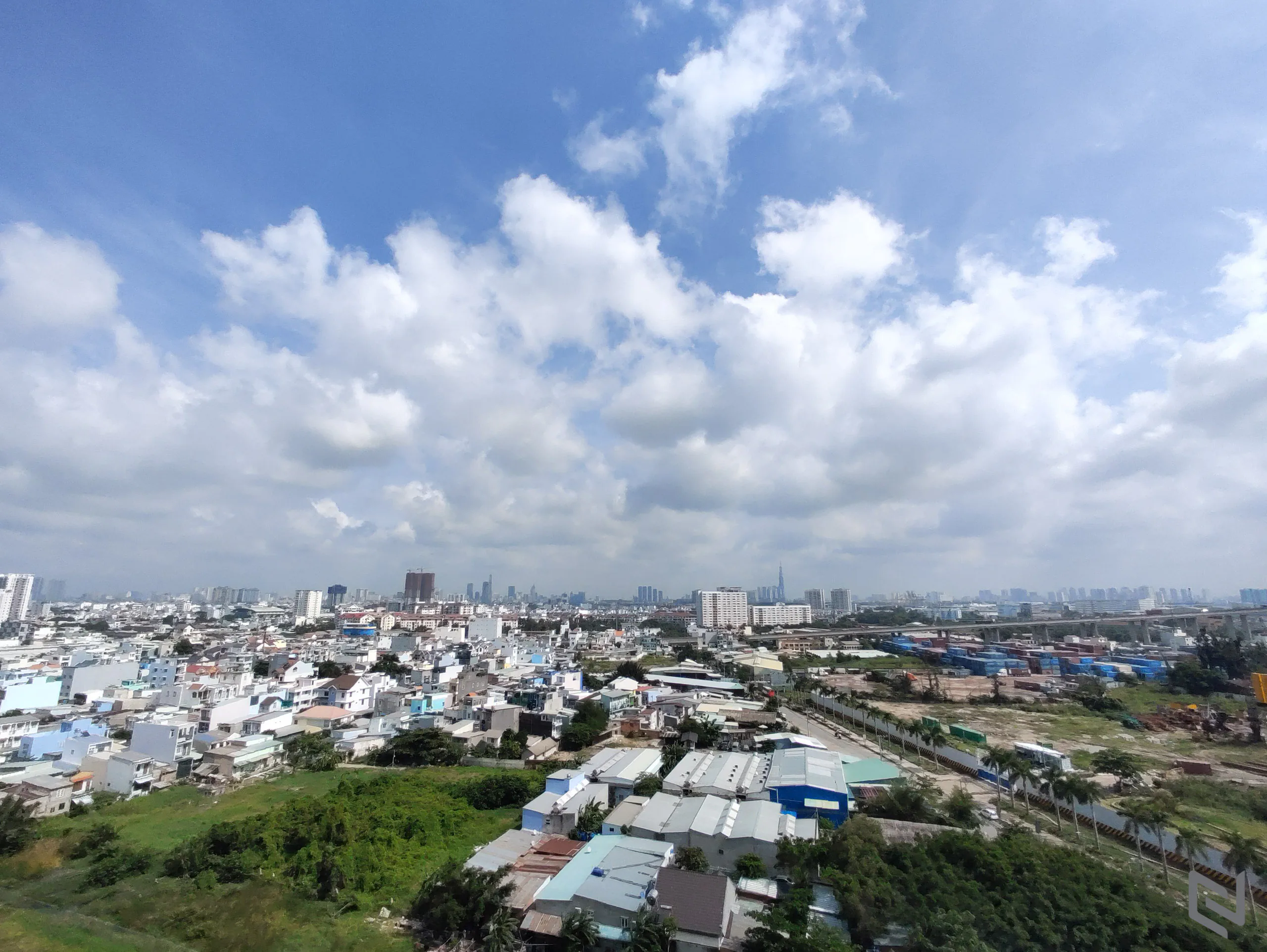 Đánh giá Vsmart Live: Tai thỏ vô nghĩa với màn hình đều và đẹp thế này, hiệu năng và phần mềm rất tốt trong tầm giá