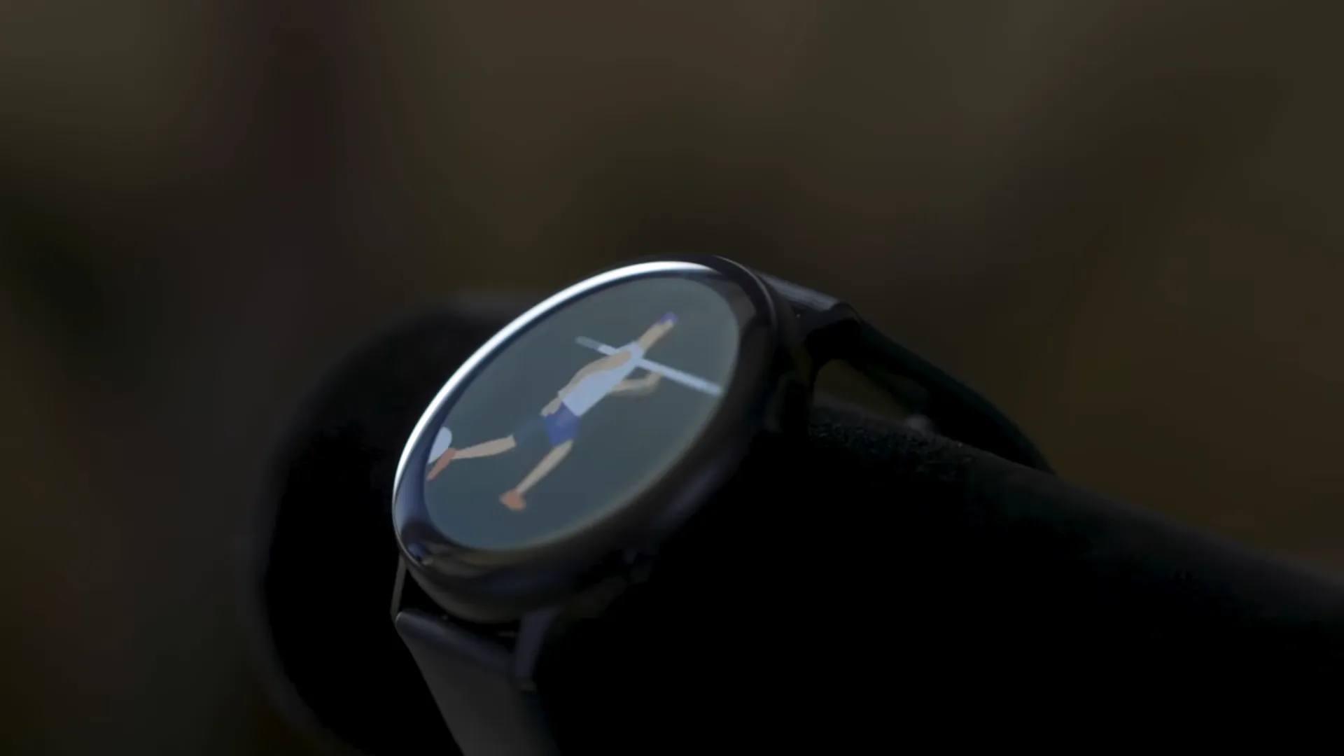 Trên tay Samsung Galaxy Watch Active 2, mang điều khiển viền trở lại dưới dạng cảm ứng, 2 kích cỡ, bản thép có LTE