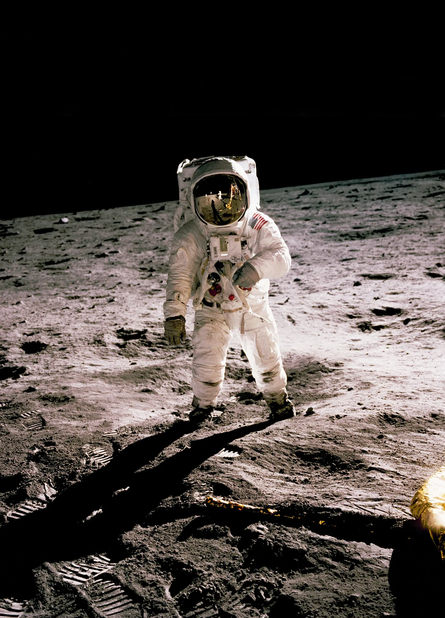 NASA mở cửa siêu máy tính hỗ trợ hạ cánh tại Mặt Trăng với khả năng mạnh mẽ nhưng thân thiện môi trường hơn