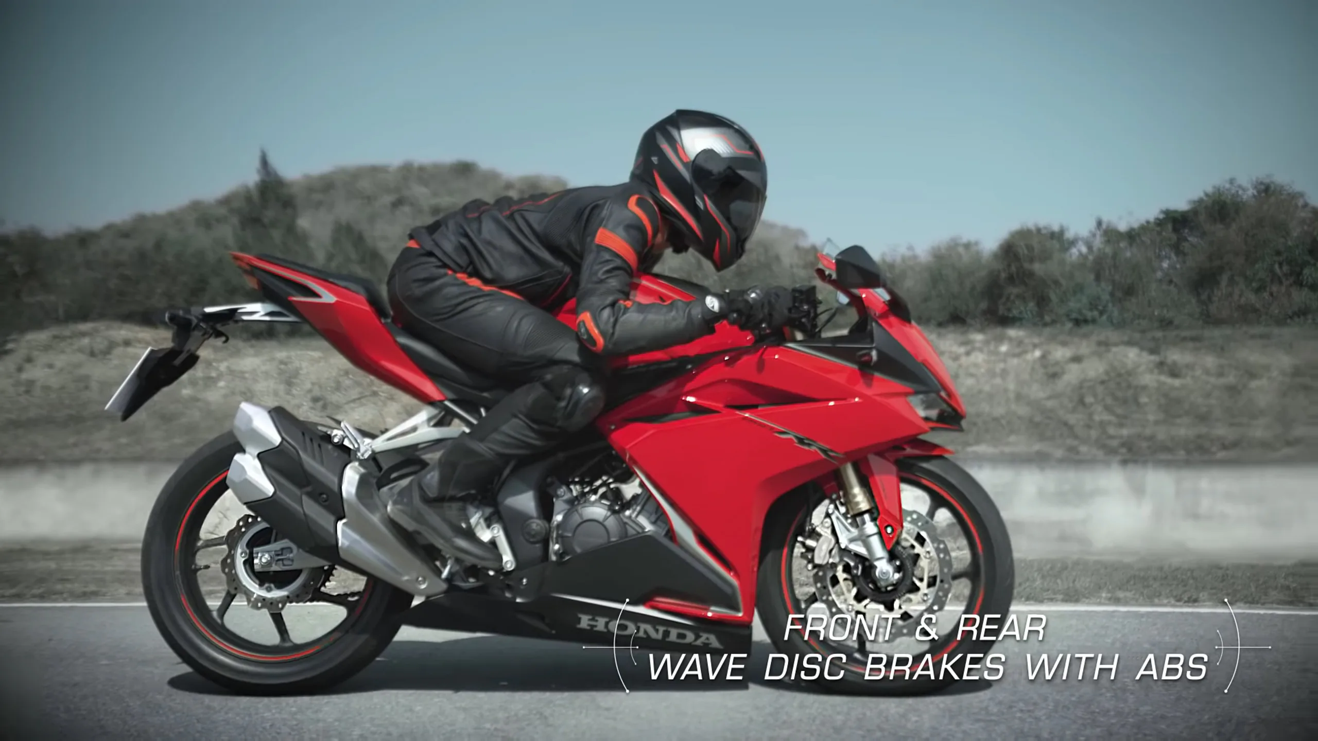 Honda CBR250RR bản năm 2020 sẽ có khoá thông minh và chuyển số nhanh