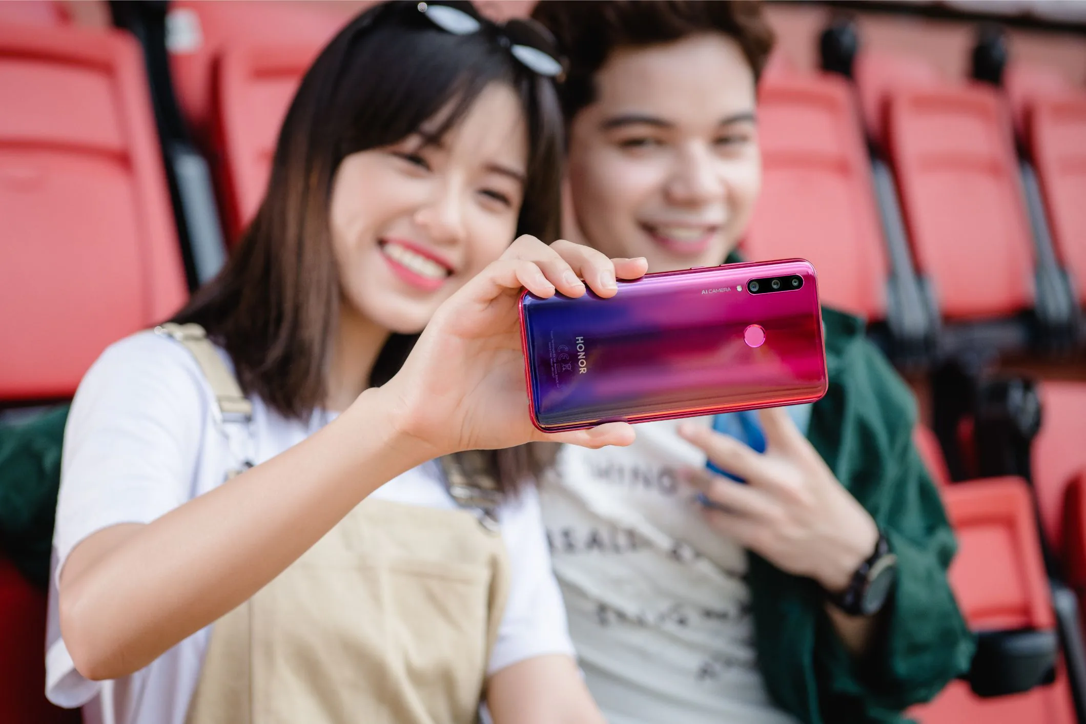 Tựu trường cùng HONOR 10 Lite - quà tặng công nghệ hợp lý nhất dành cho các bạn trẻ