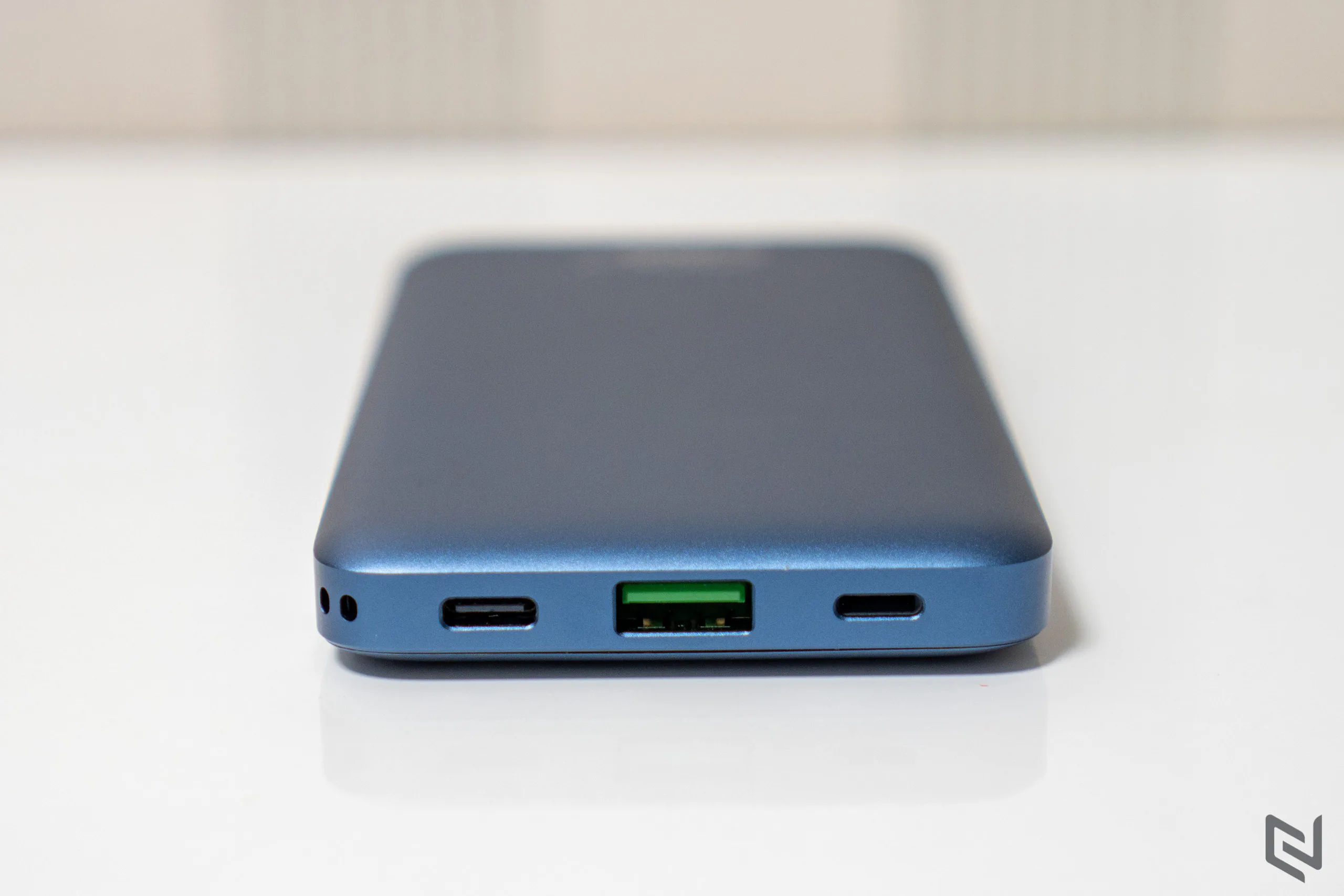 Trên tay sạc dự phòng Innostyle - PowerGo Pro 10000mAh: Thiết kế cao cấp, sạc nhanh bất chấp