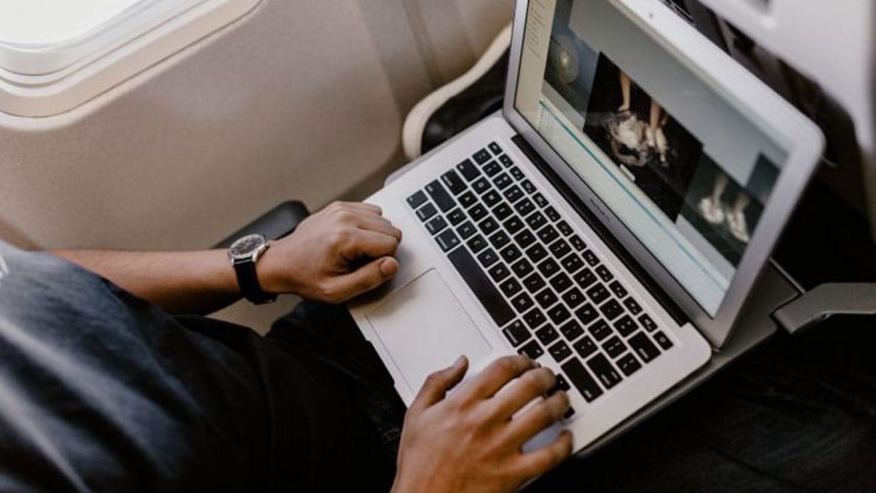 Thêm nhiều hãng hàng không quốc tế cấm MacBook Pro 15 inch lên máy bay và vận chuyển hàng không