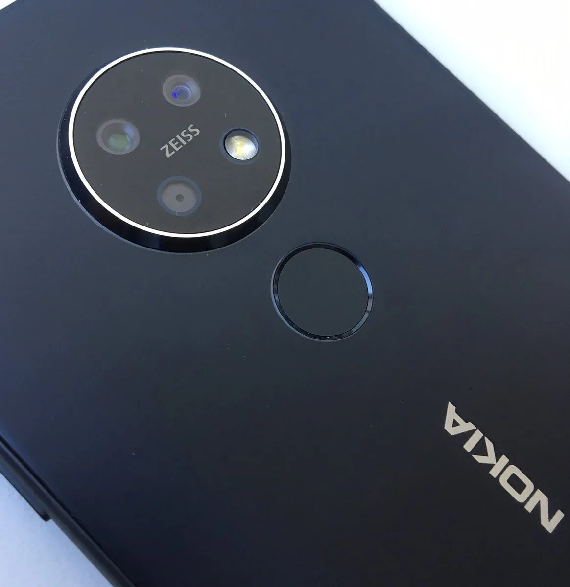 Bất ngờ lộ diện ảnh của Nokia 7.2 với cụm camera tròn phía sau