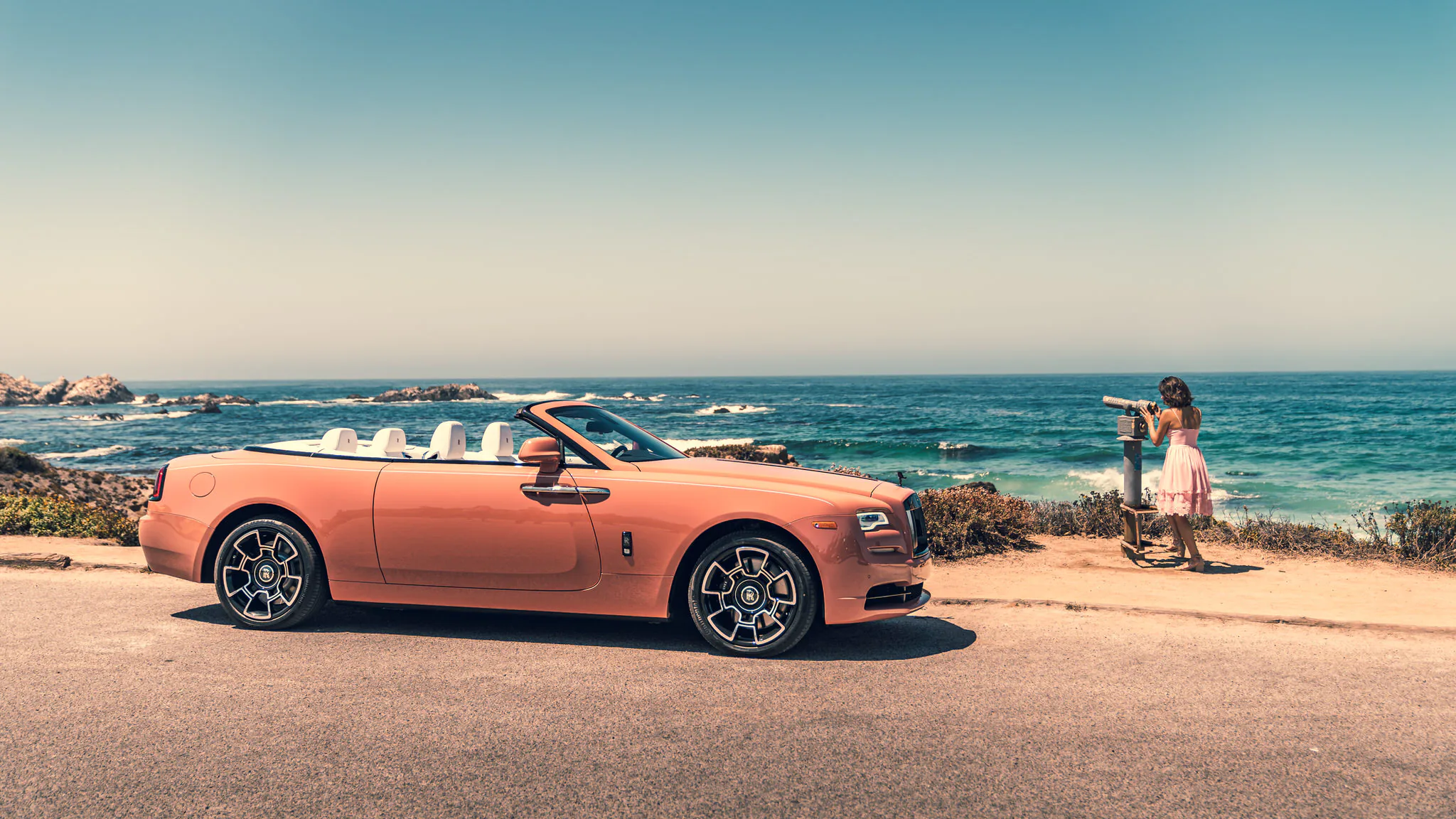 Rolls-Royce giới thiệu bộ sưu tập Ghost Zenith, chỉ có 50 chiếc và dàn xe màu Pastel cực độc chỉ 13 chiếc