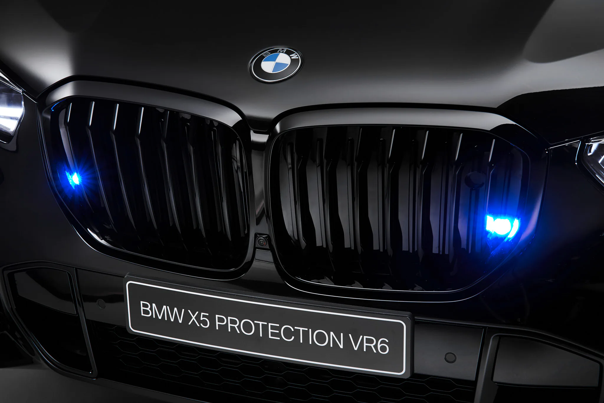 BWM ra mắt siêu xe bảo vệ cực tốt, vượt trội và chống đạn BMW X5 Protection VR6 mới