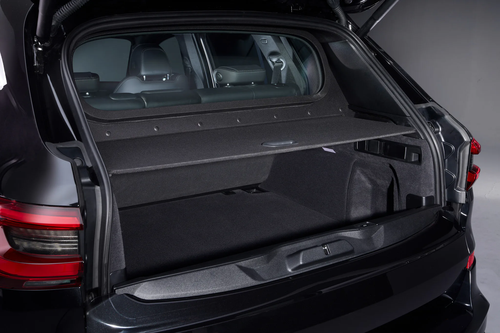 BWM ra mắt siêu xe bảo vệ cực tốt, vượt trội và chống đạn BMW X5 Protection VR6 mới