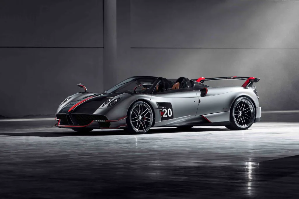 Pagani ra mắt Huayra Roadster BC, siêu xe thể thao mui trần tuyệt đẹp chỉ có 40 chiếc bán ra