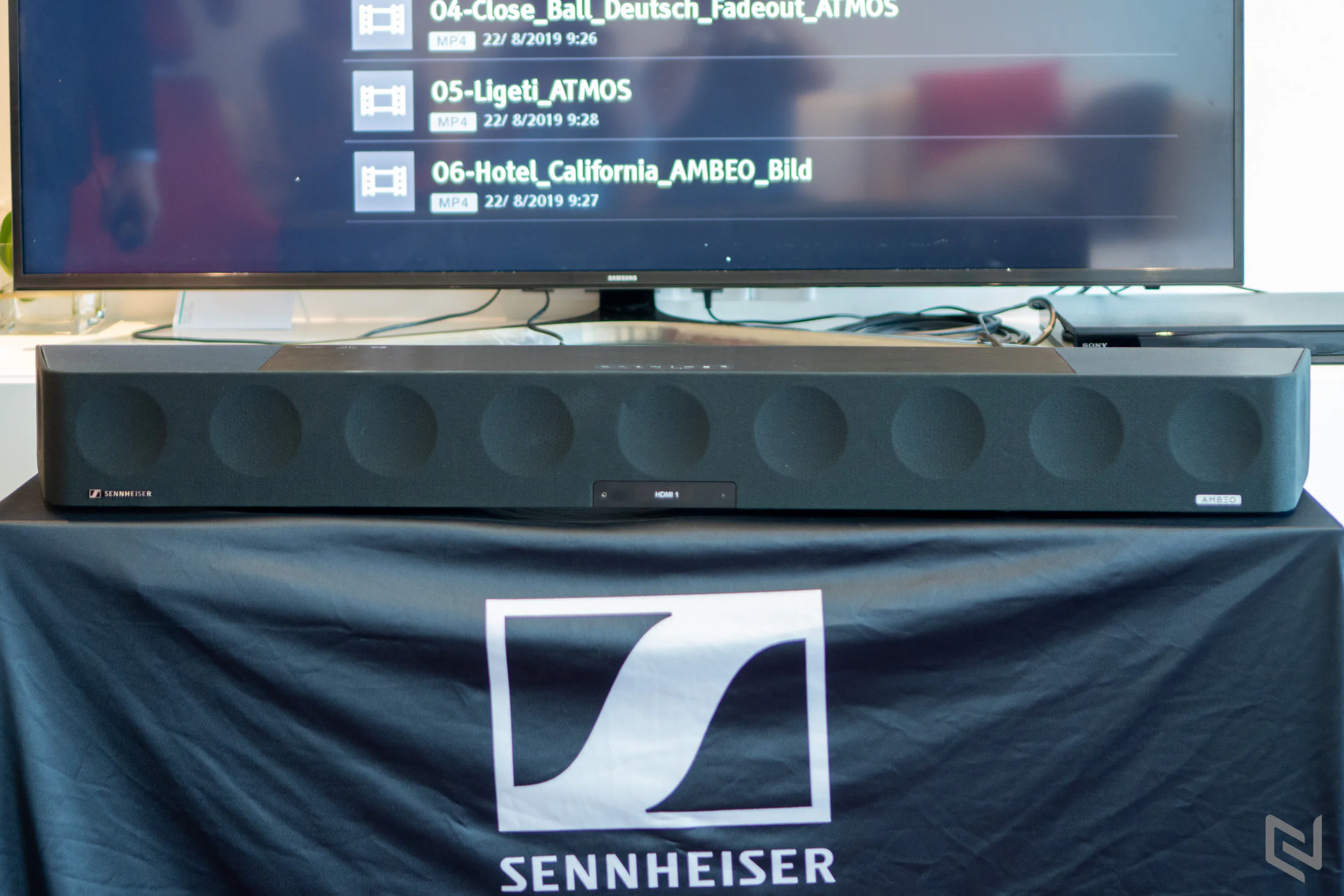 Sennheiser giới thiệu loa thanh AMBEO Soundbar và bộ đôi tai nghe Bluetooh Hi-end GSP 670 và IE 80S BT tại Việt Nam