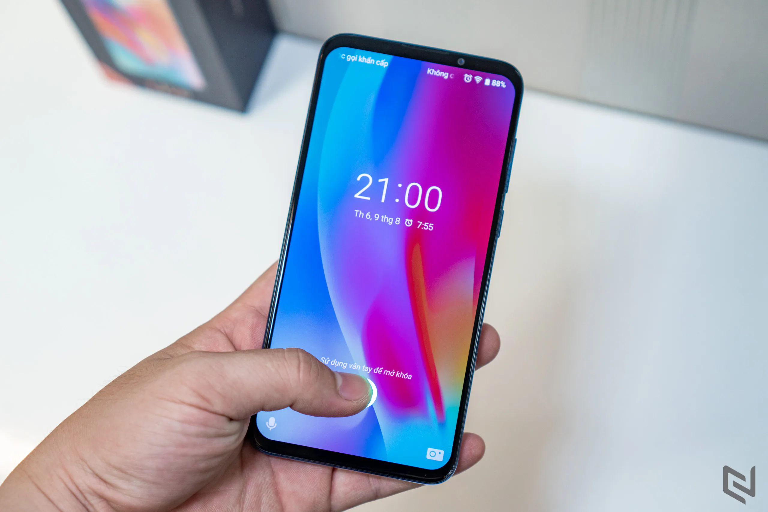 Đánh giá Vsmart Live: Tai thỏ vô nghĩa với màn hình đều và đẹp thế này, hiệu năng và phần mềm rất tốt trong tầm giá